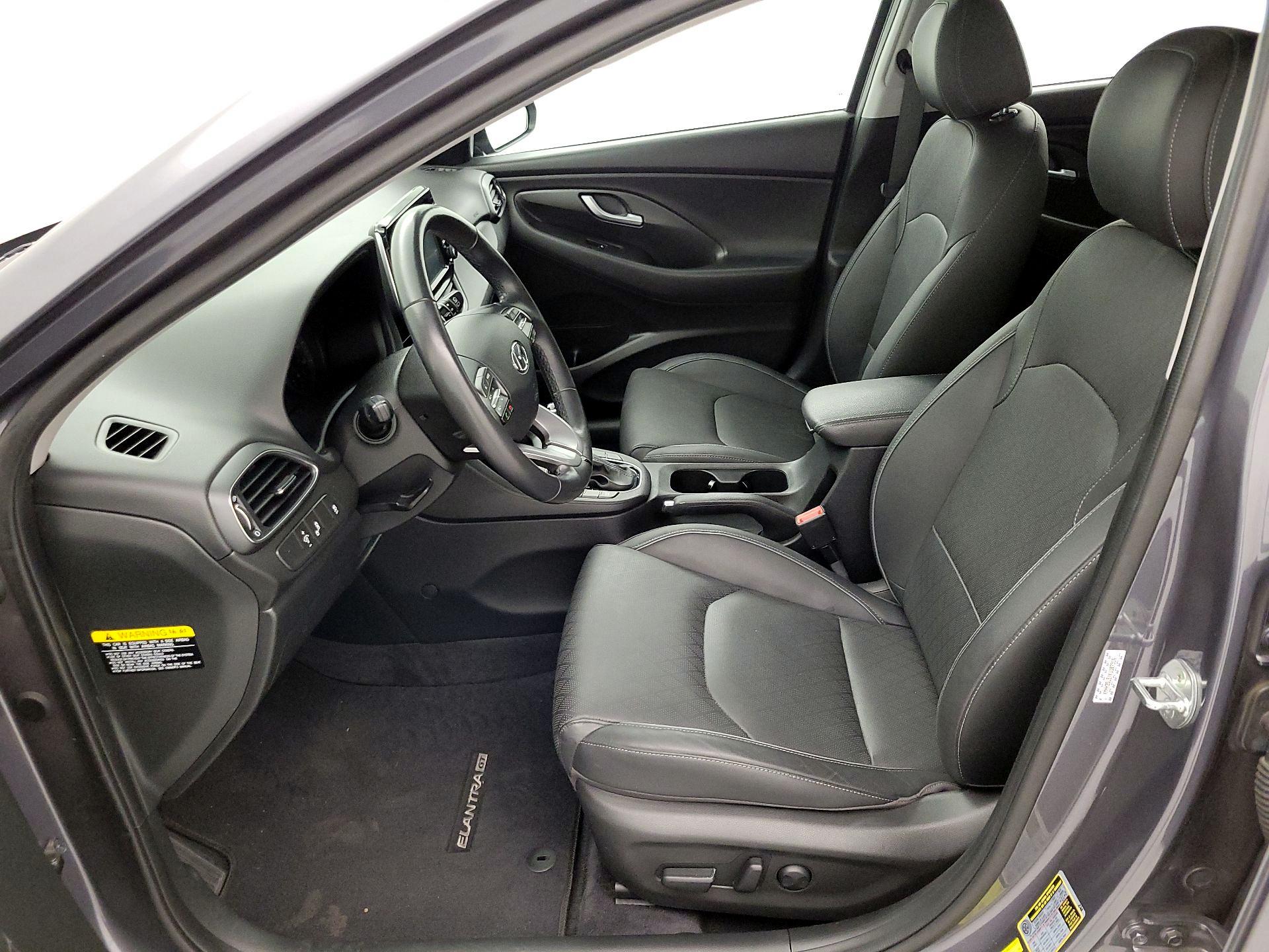 Thumbnail: 2019 Hyundai Elantra - 11