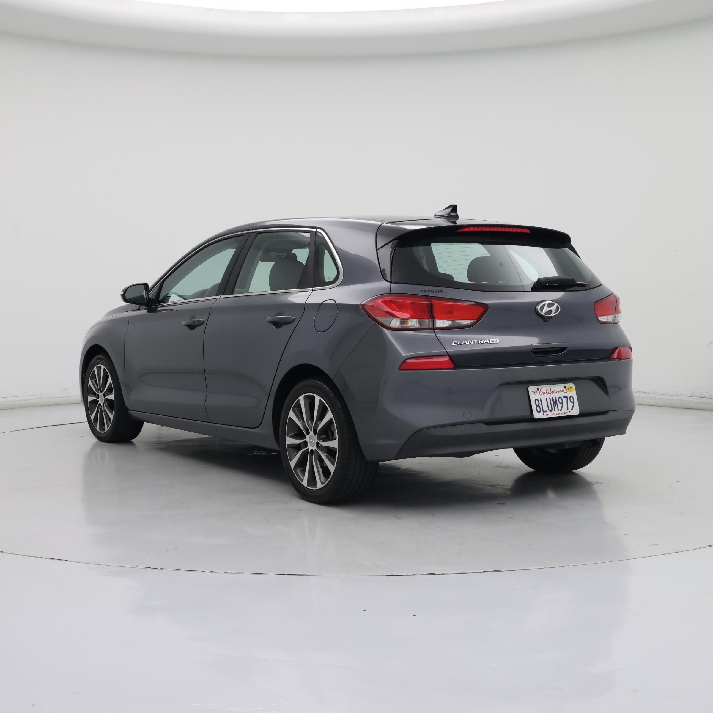 Thumbnail: 2019 Hyundai Elantra - 2
