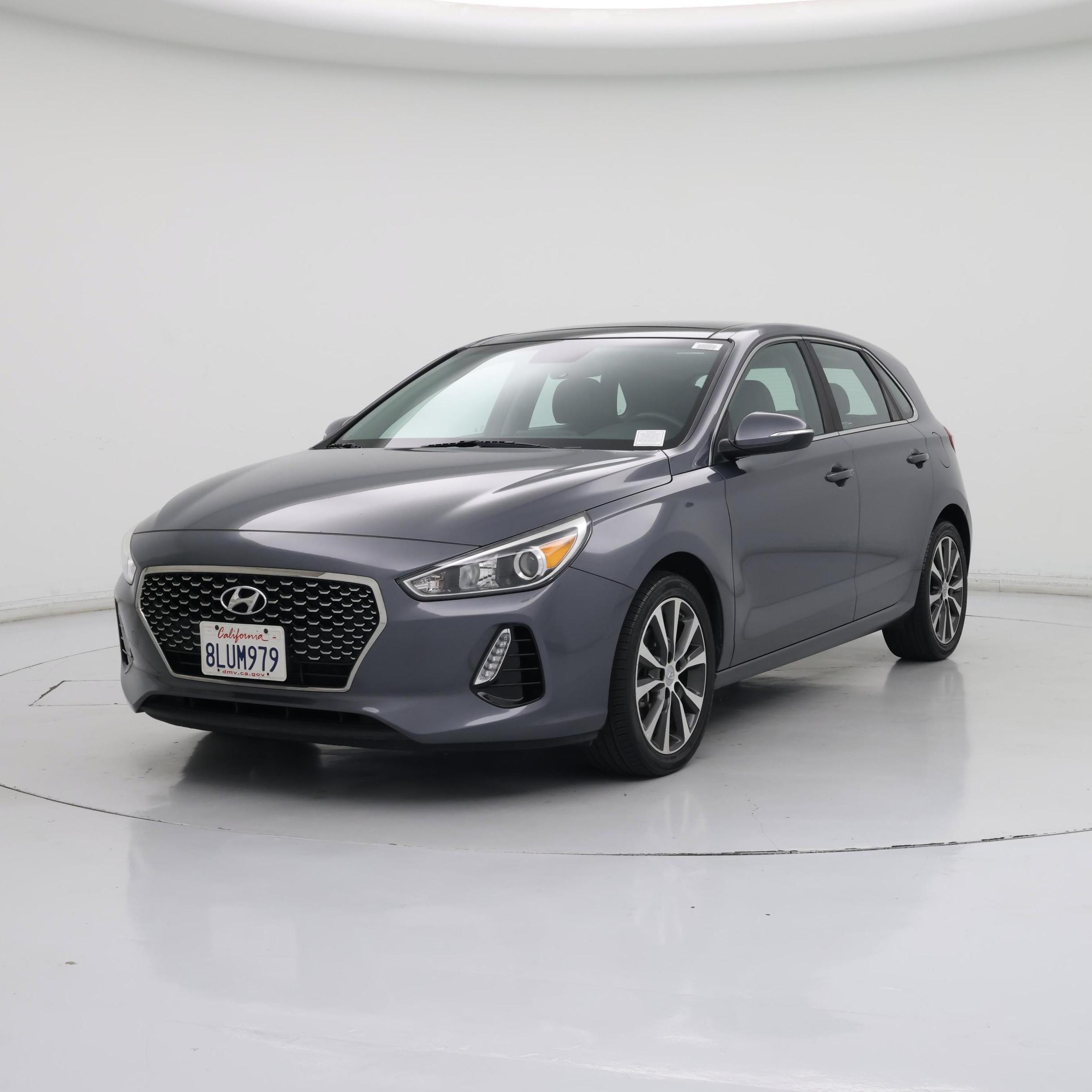 Thumbnail: 2019 Hyundai Elantra - 4