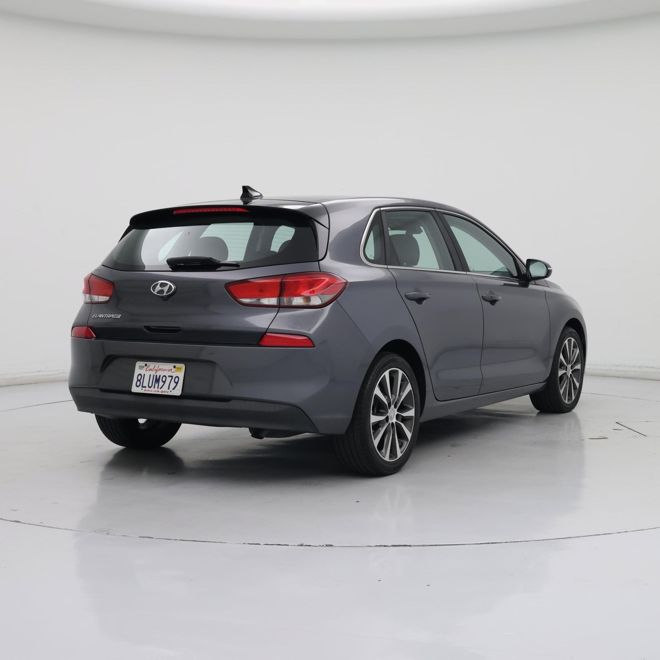 Thumbnail: 2019 Hyundai Elantra - 8