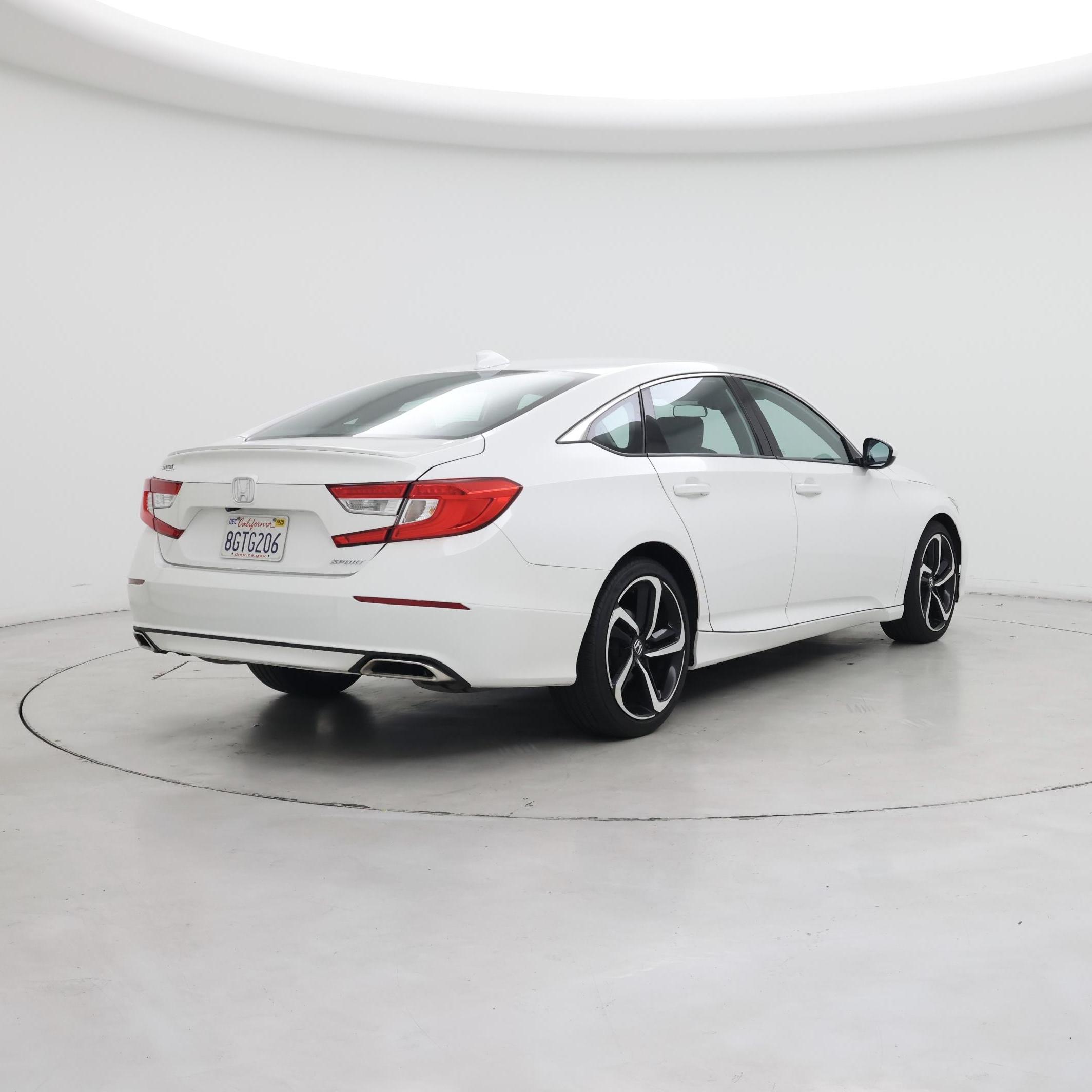 Thumbnail: 2018 Honda Accord - 8
