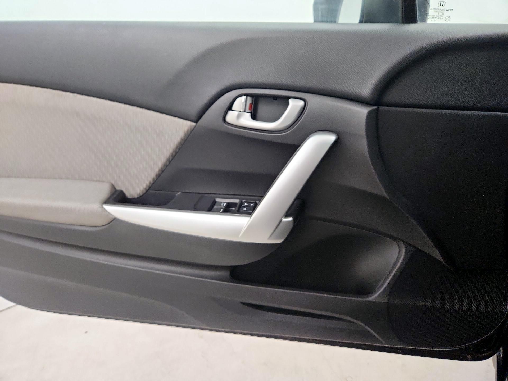 Thumbnail: 2015 Honda Civic - 12