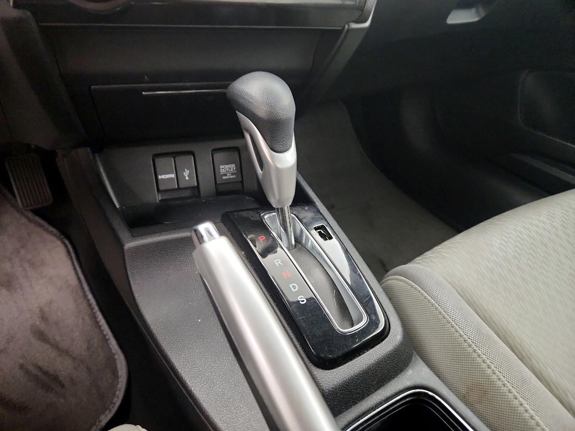 Thumbnail: 2015 Honda Civic - 17