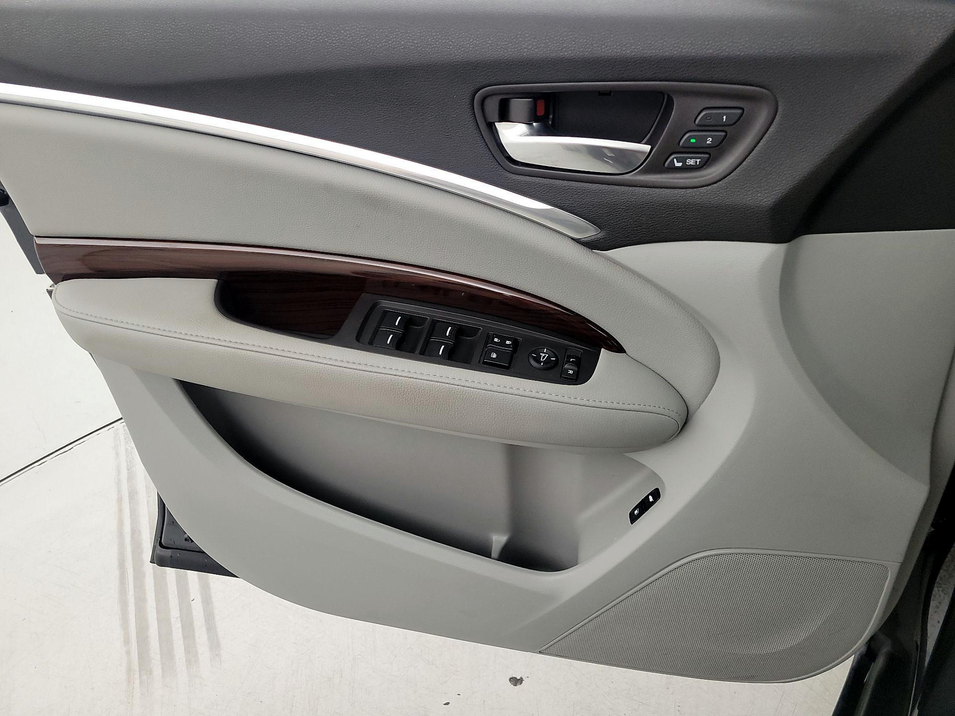 Thumbnail: 2016 Acura MDX - 12