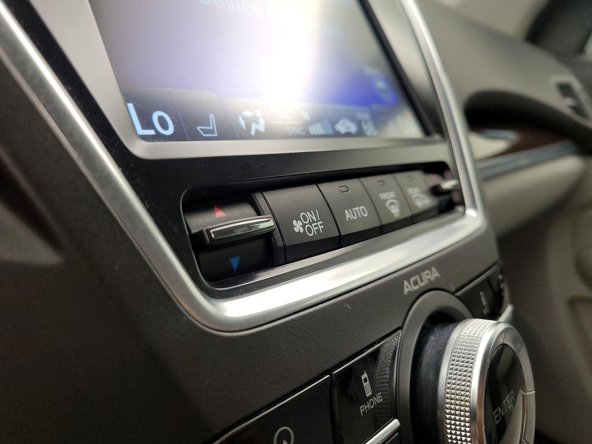 Thumbnail: 2016 Acura MDX - 16