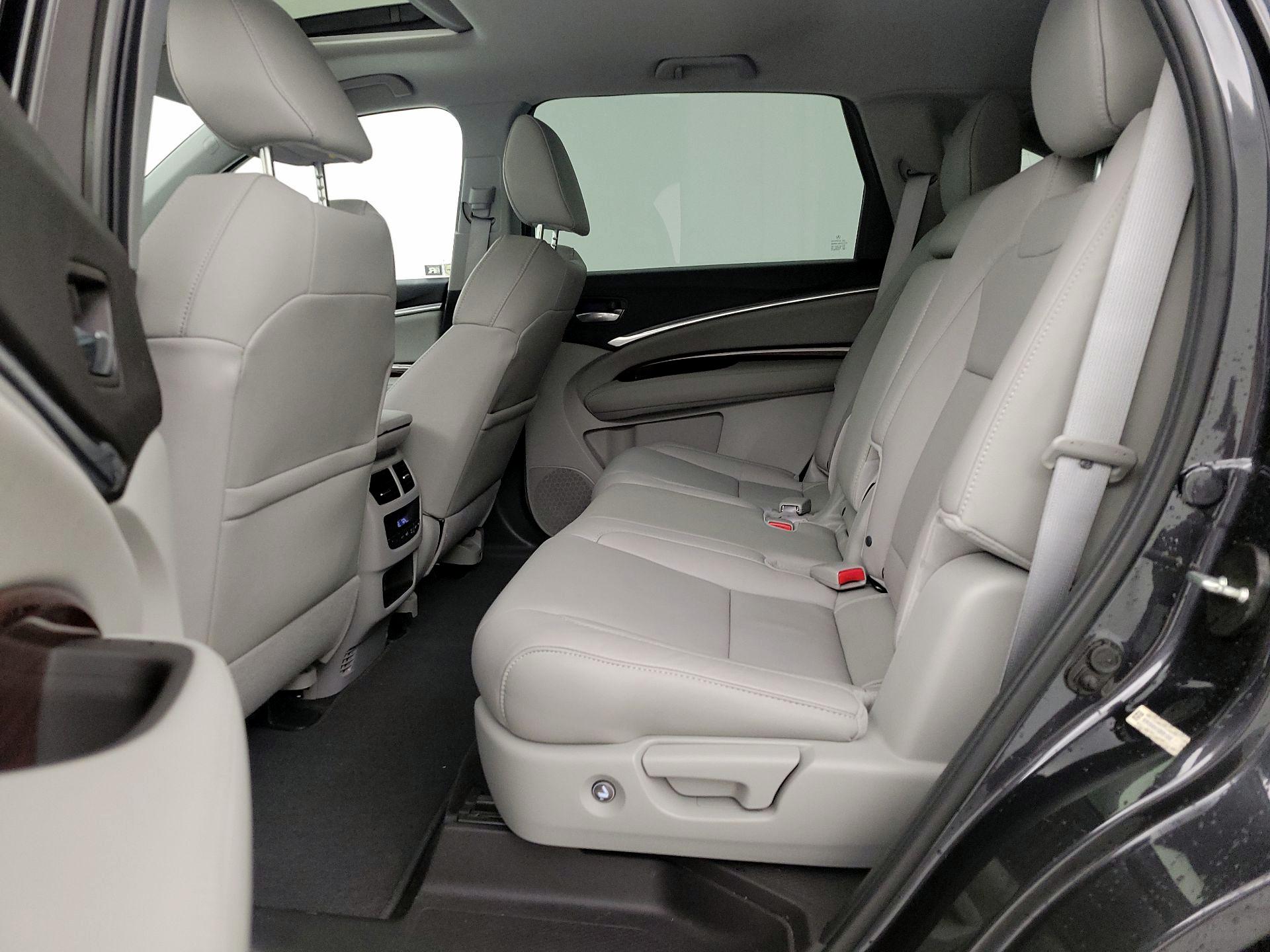 Thumbnail: 2016 Acura MDX - 20