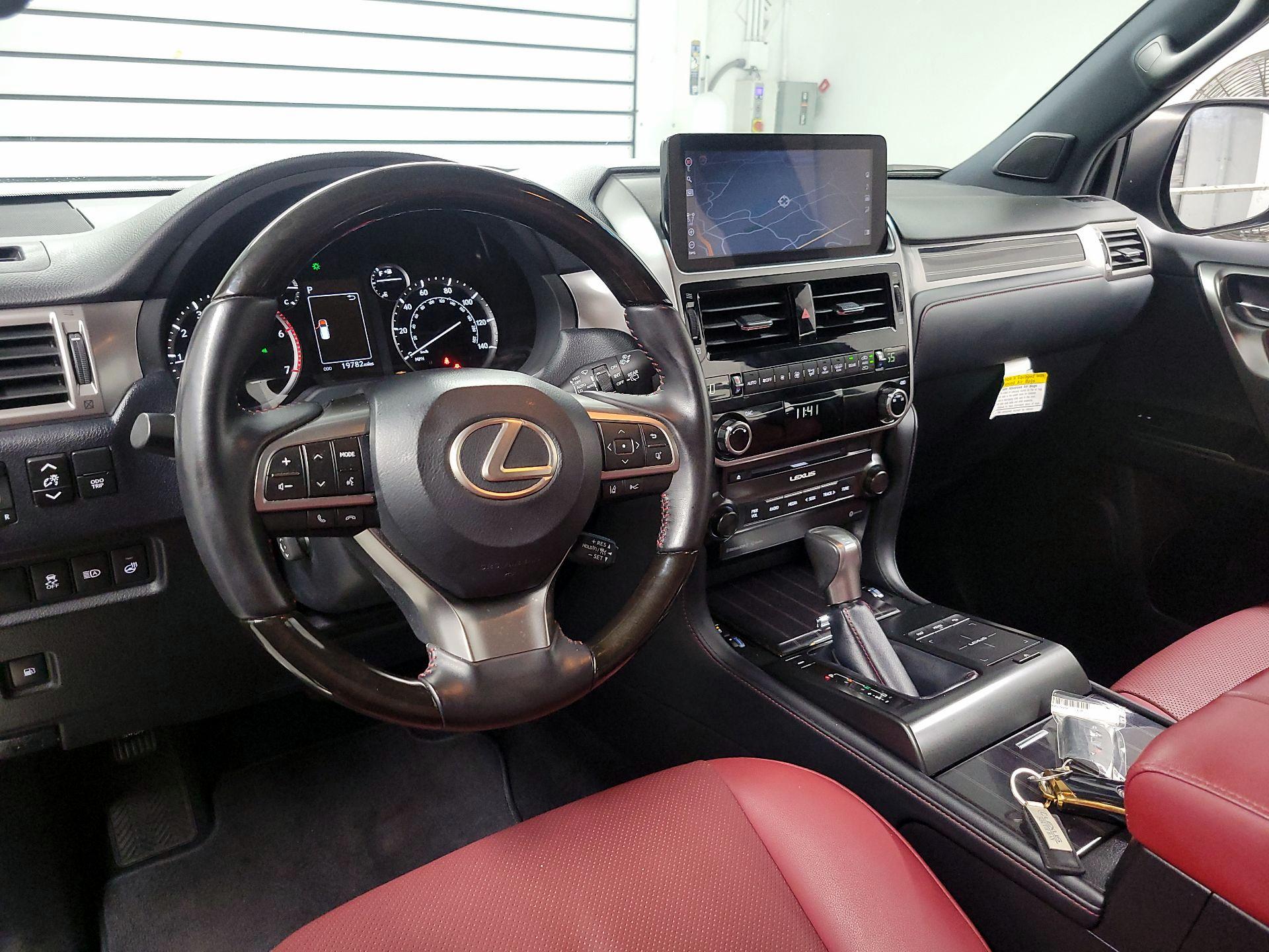 Thumbnail: 2023 Lexus GX - 9