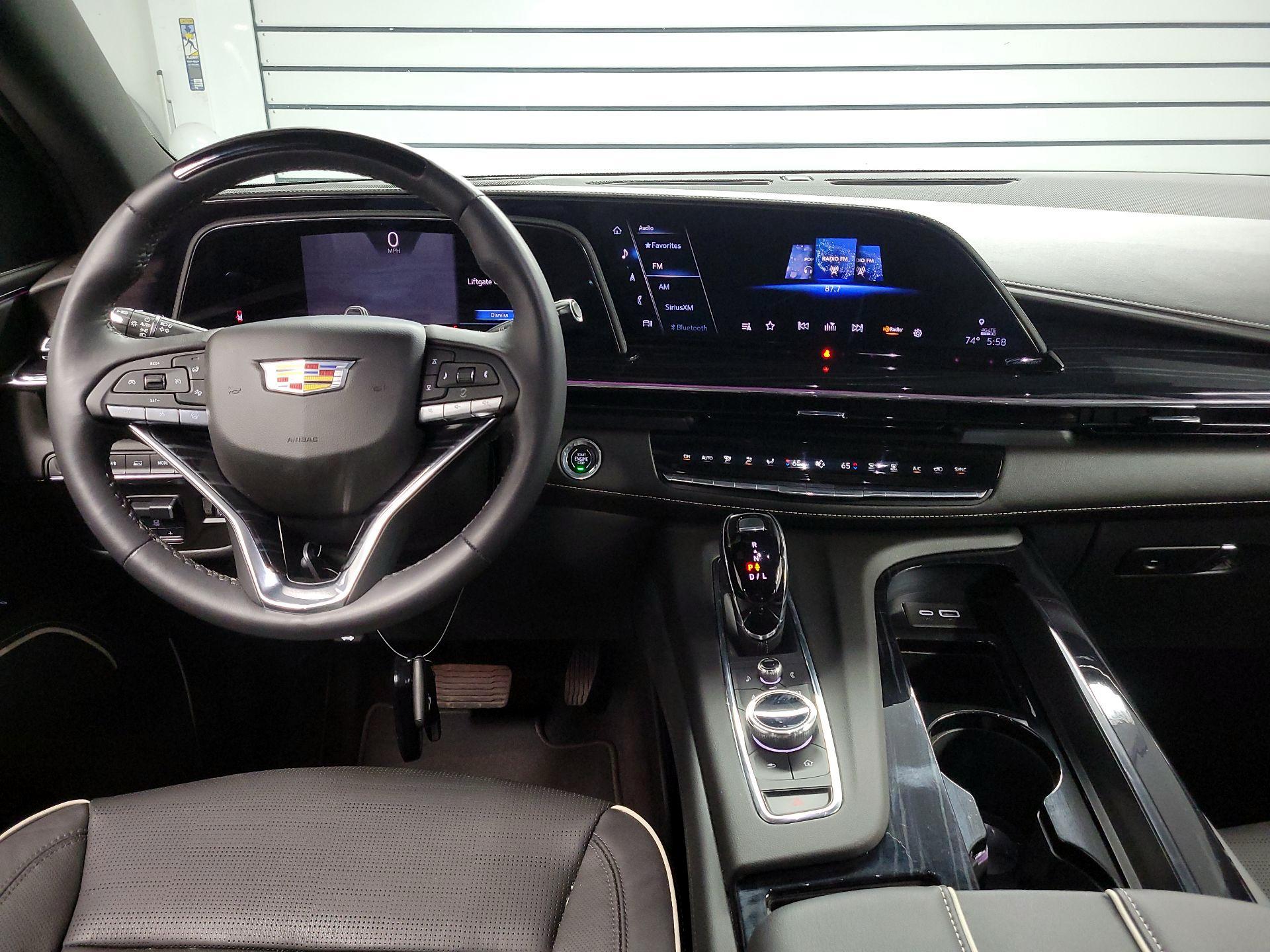 Thumbnail: 2023 Cadillac Escalade - 9