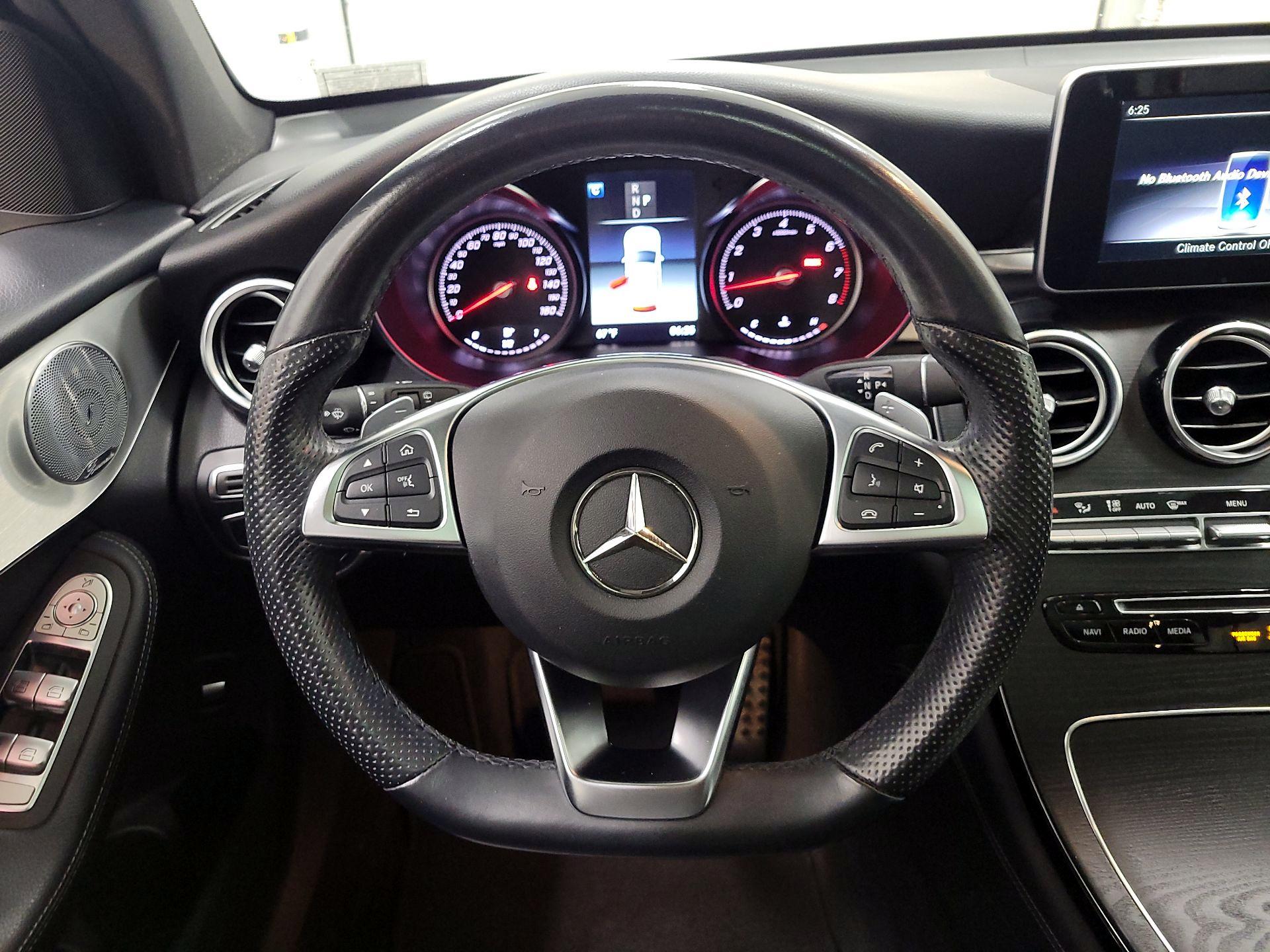 Thumbnail: 2019 Mercedes-Benz GLC - 10