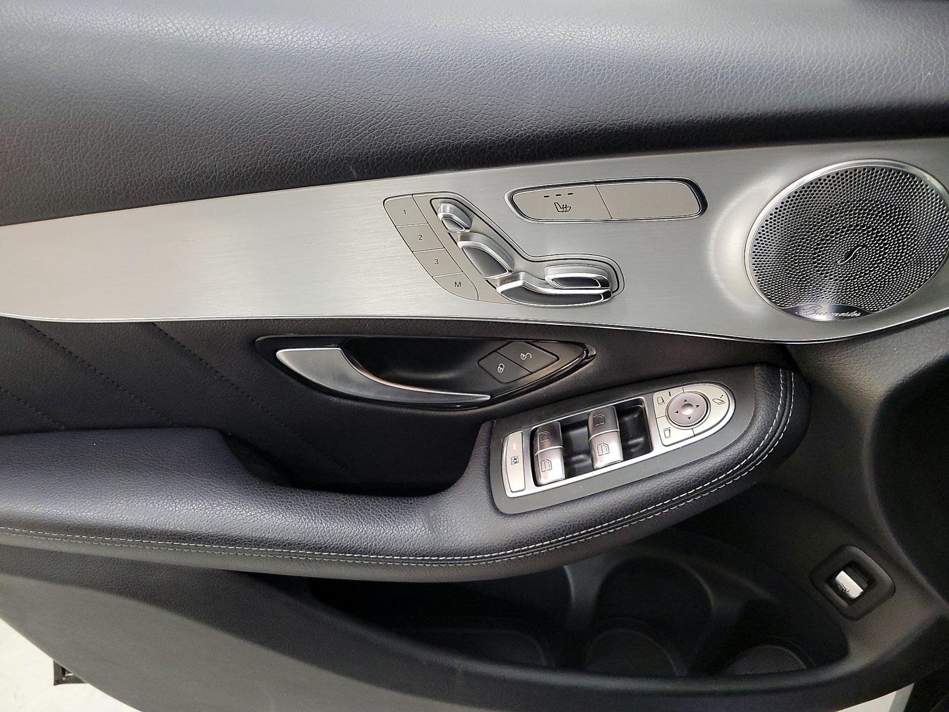 Thumbnail: 2019 Mercedes-Benz GLC - 12