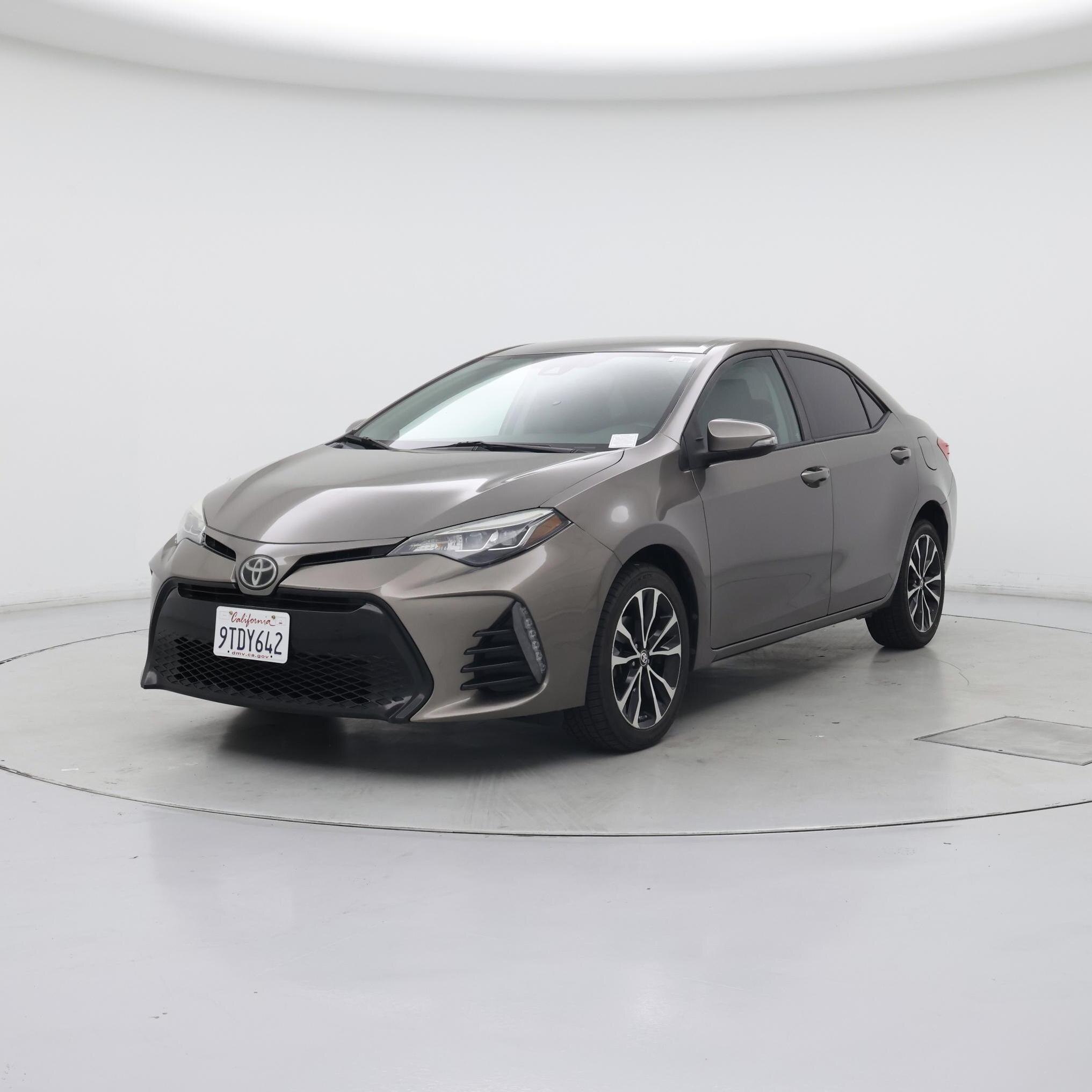Thumbnail: 2017 Toyota Corolla - 4