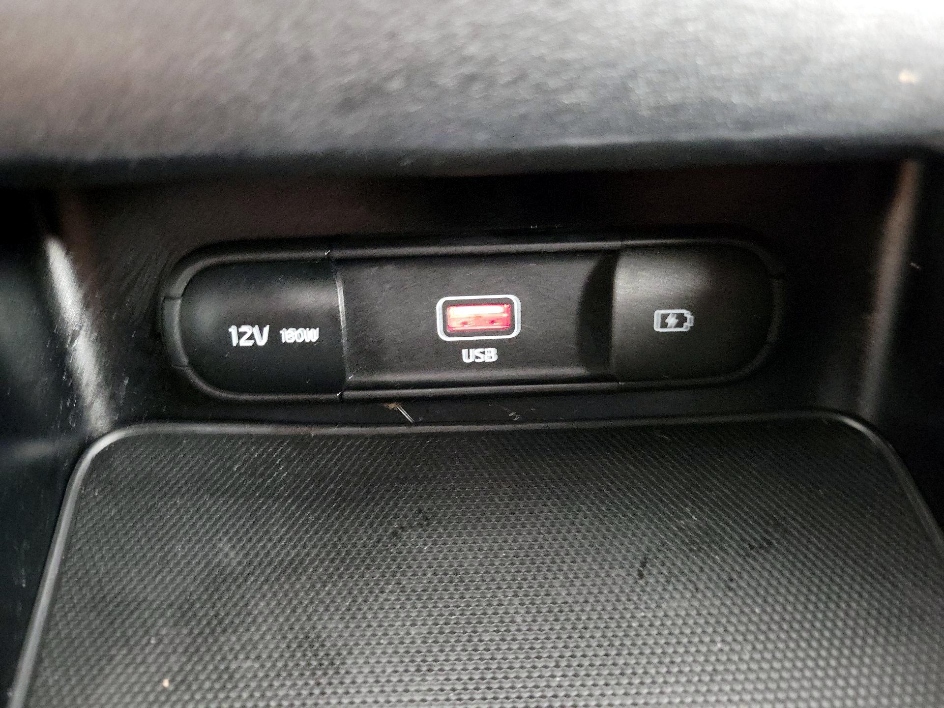 Thumbnail: 2023 Kia Forte - 19
