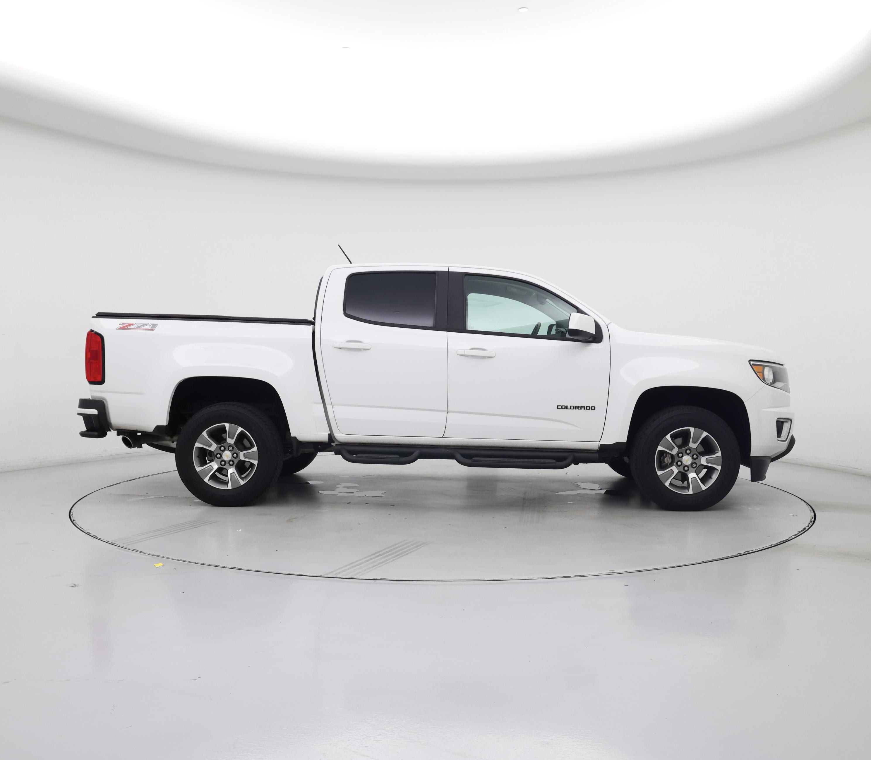 Thumbnail: 2019 Chevrolet Colorado - 7
