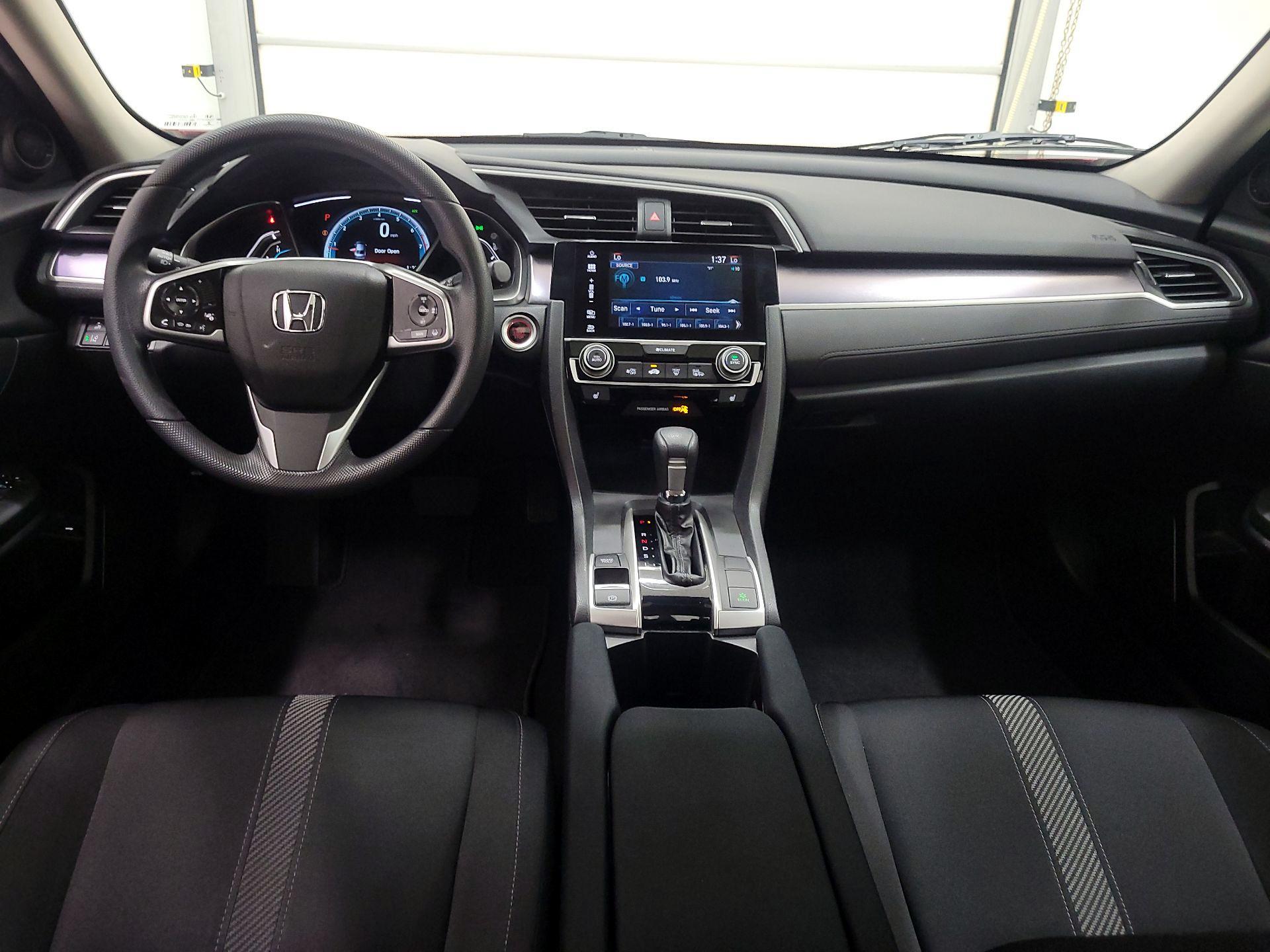 Thumbnail: 2017 Honda Civic - 9