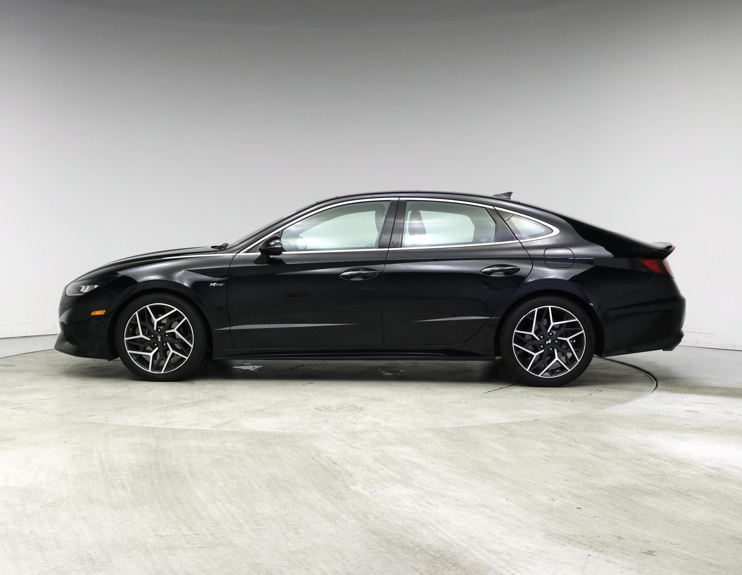 Thumbnail: 2022 Hyundai Sonata - 3