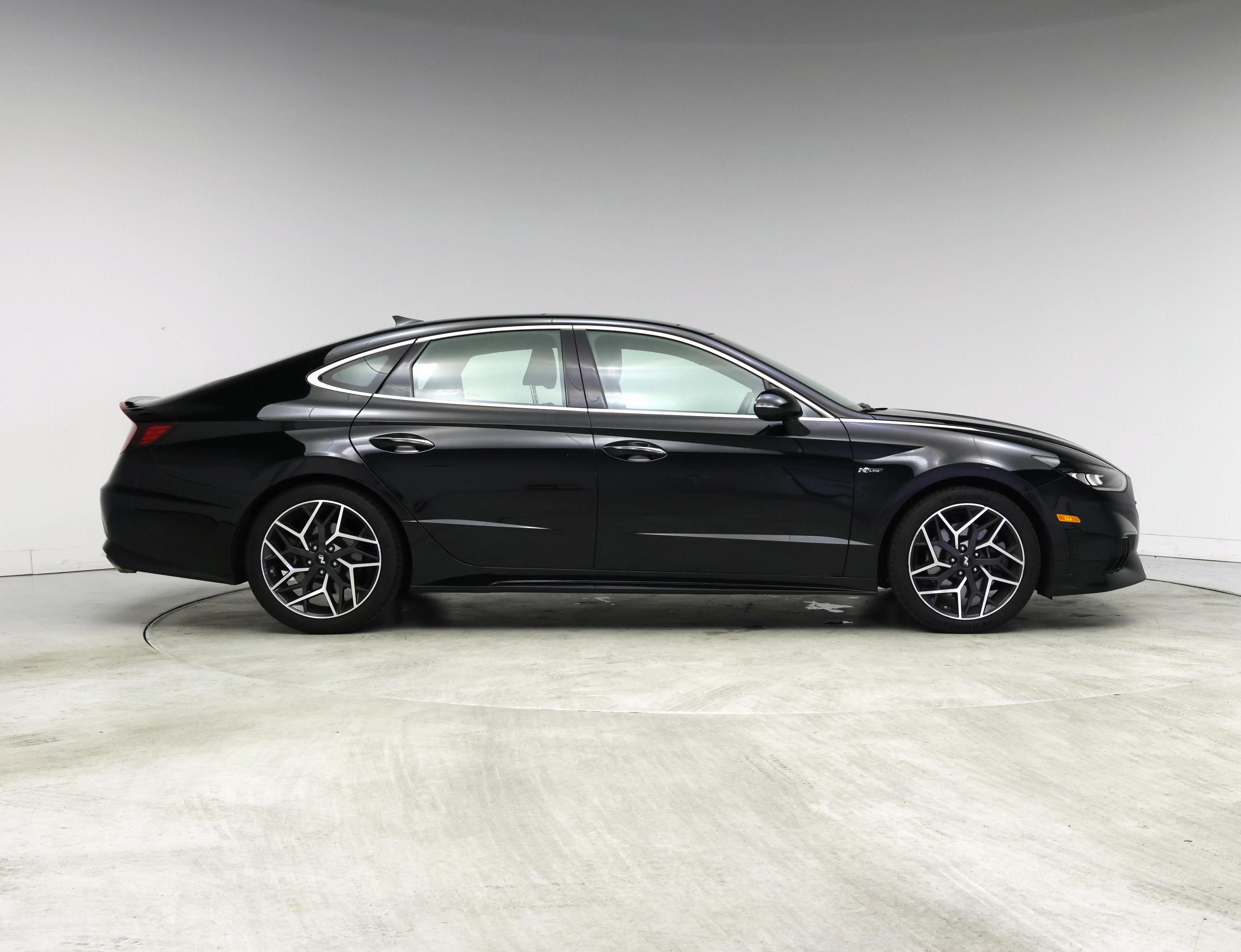 Thumbnail: 2022 Hyundai Sonata - 7