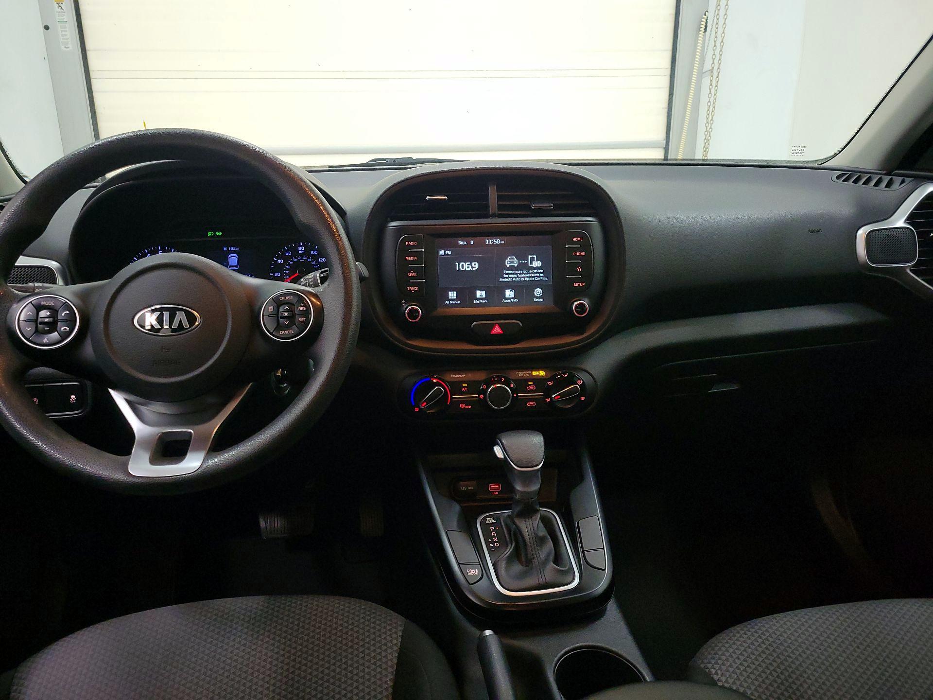 Thumbnail: 2020 Kia Soul - 9