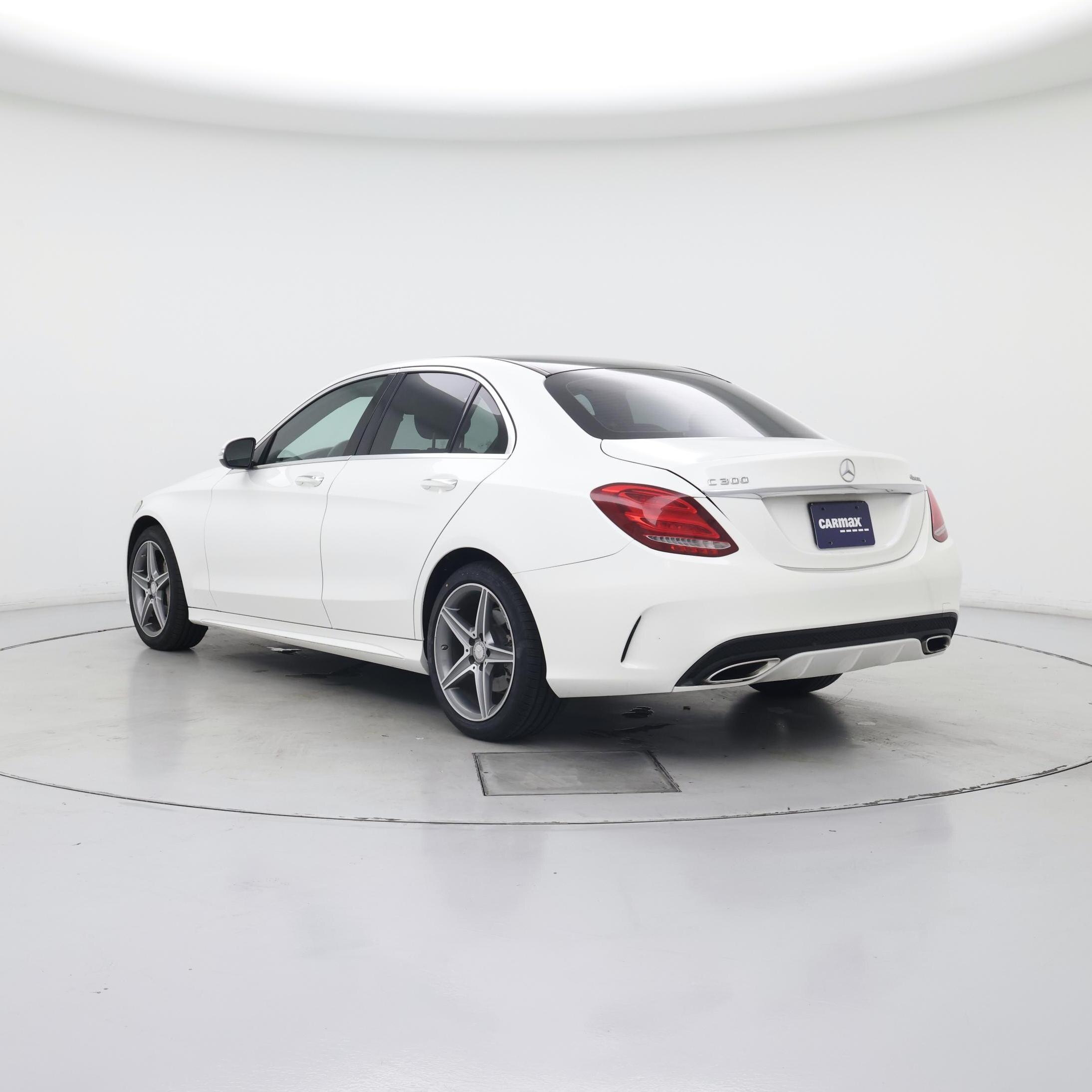 Thumbnail: 2015 Mercedes-Benz C-Class - 2