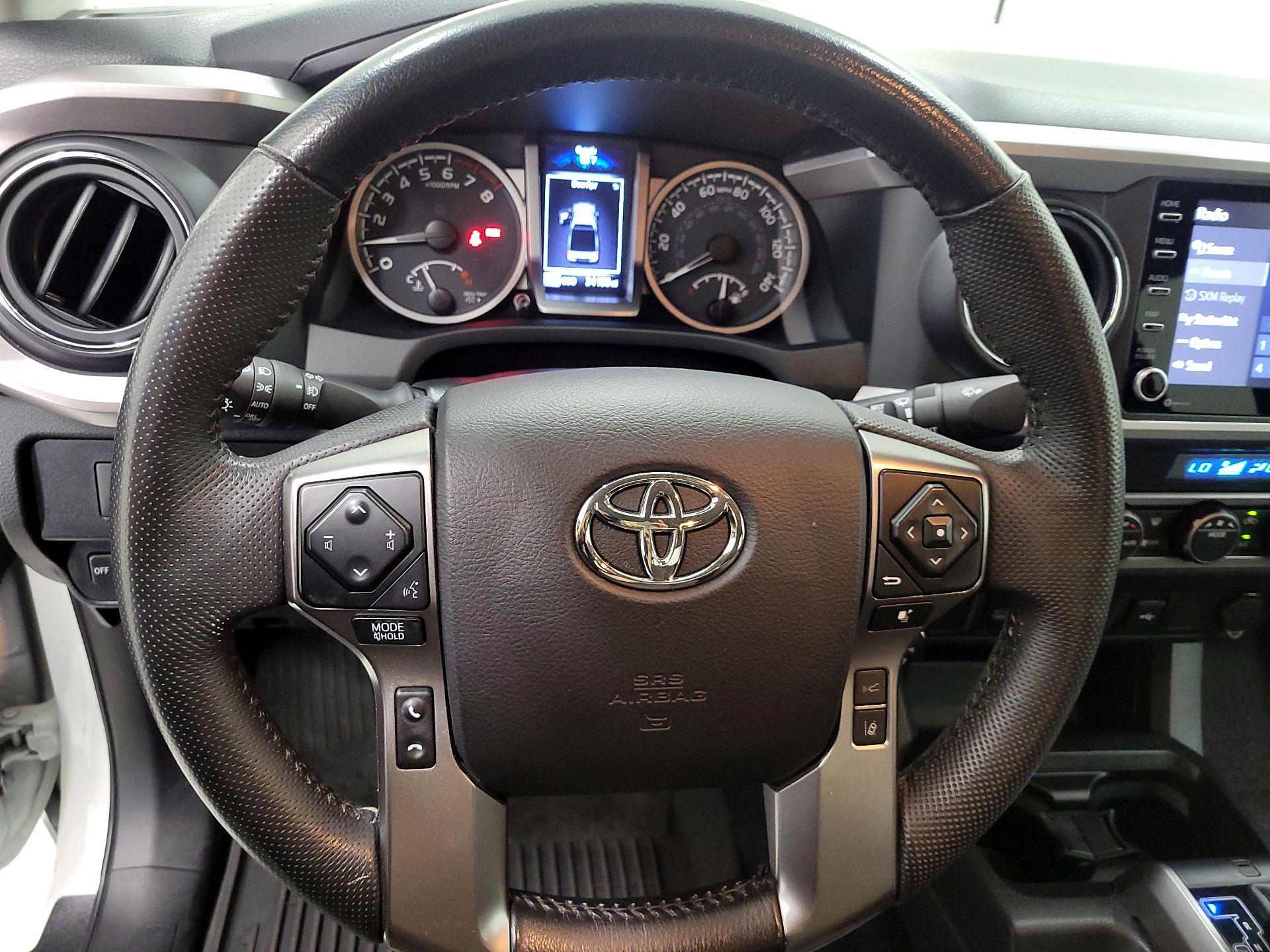 Thumbnail: 2022 Toyota Tacoma - 10