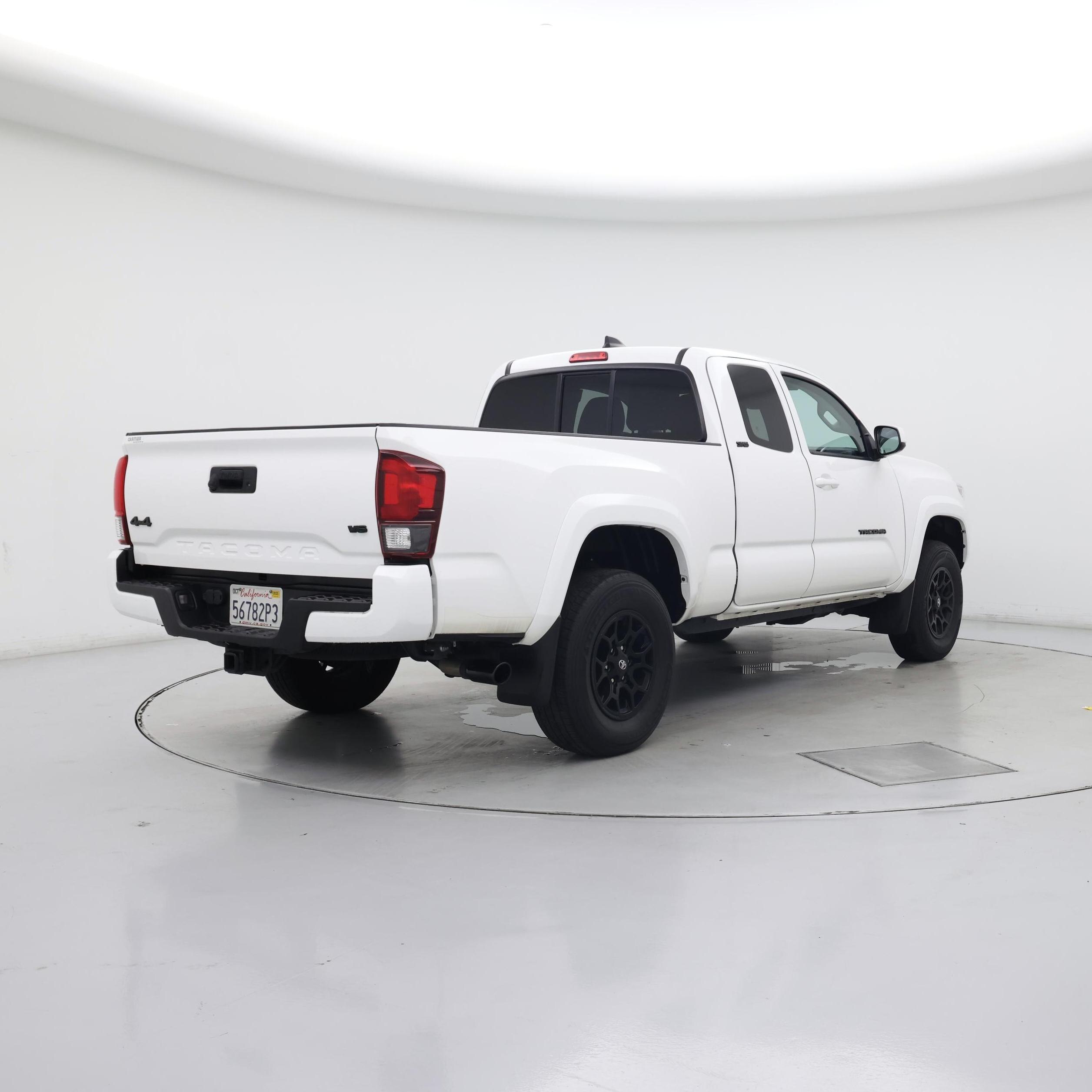 Thumbnail: 2022 Toyota Tacoma - 8