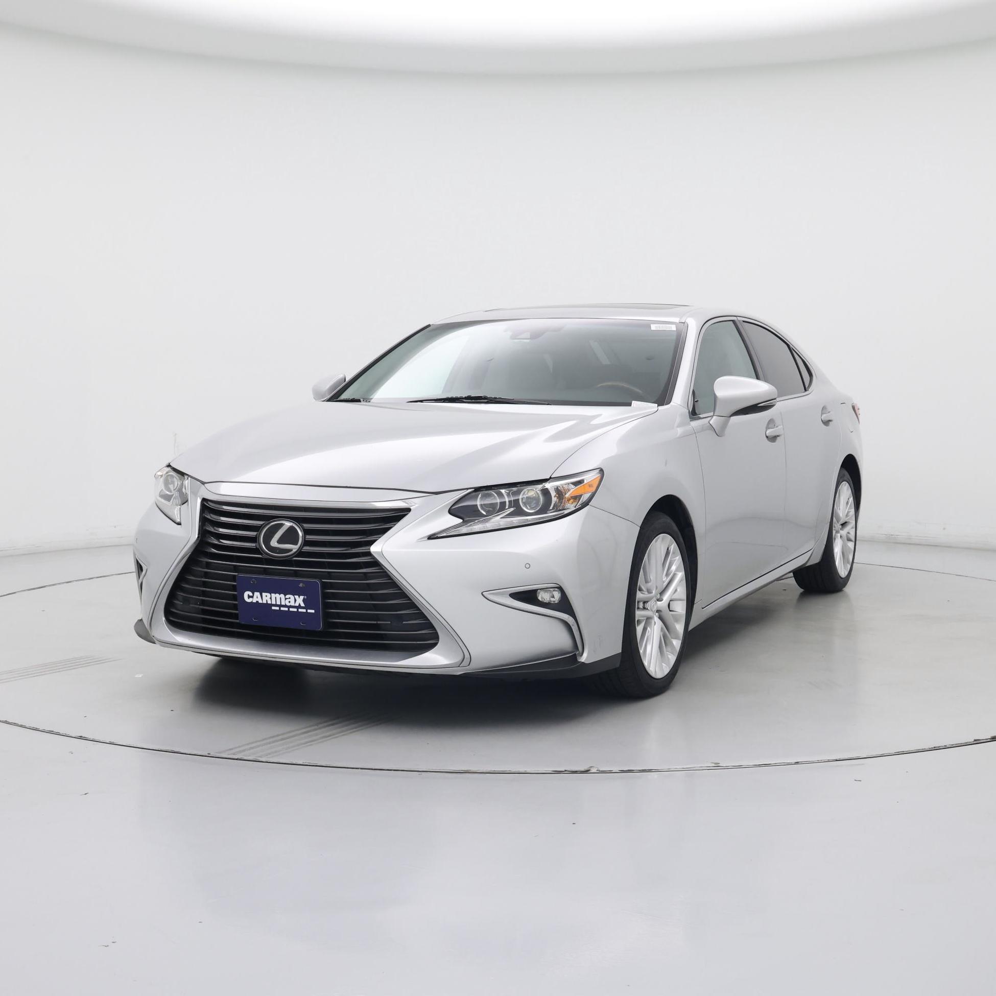 Thumbnail: 2016 Lexus ES - 4