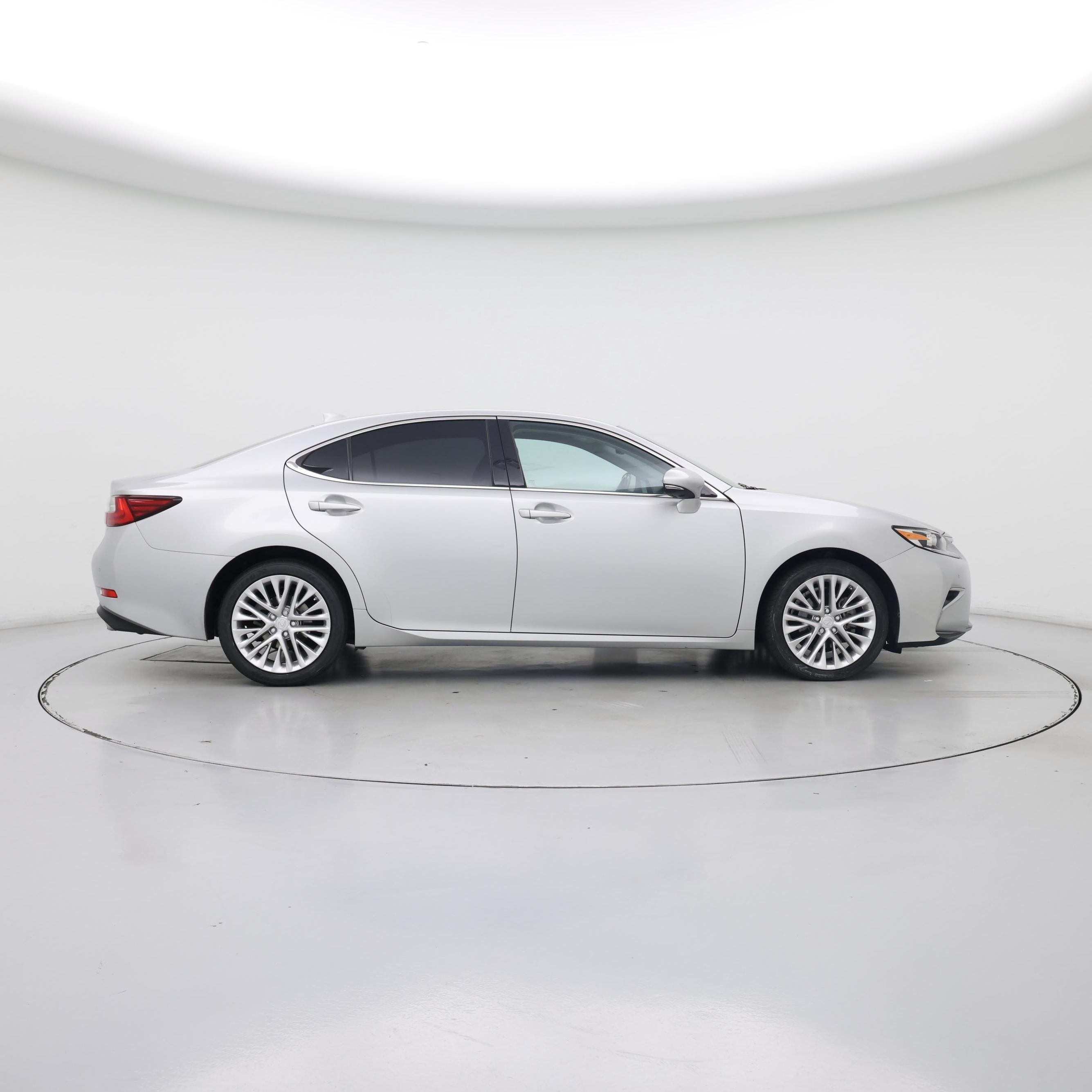 Thumbnail: 2016 Lexus ES - 7