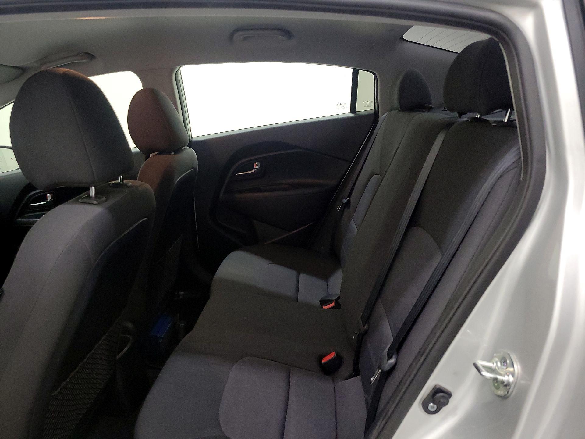 Thumbnail: 2014 Kia Rio - 18