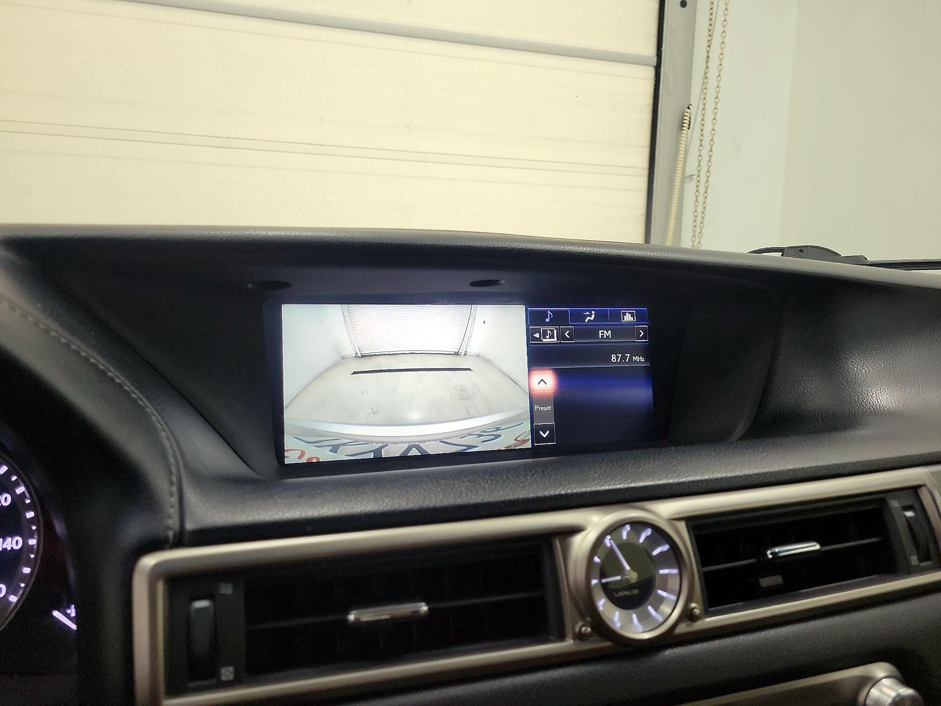 Thumbnail: 2015 Lexus GS - 15