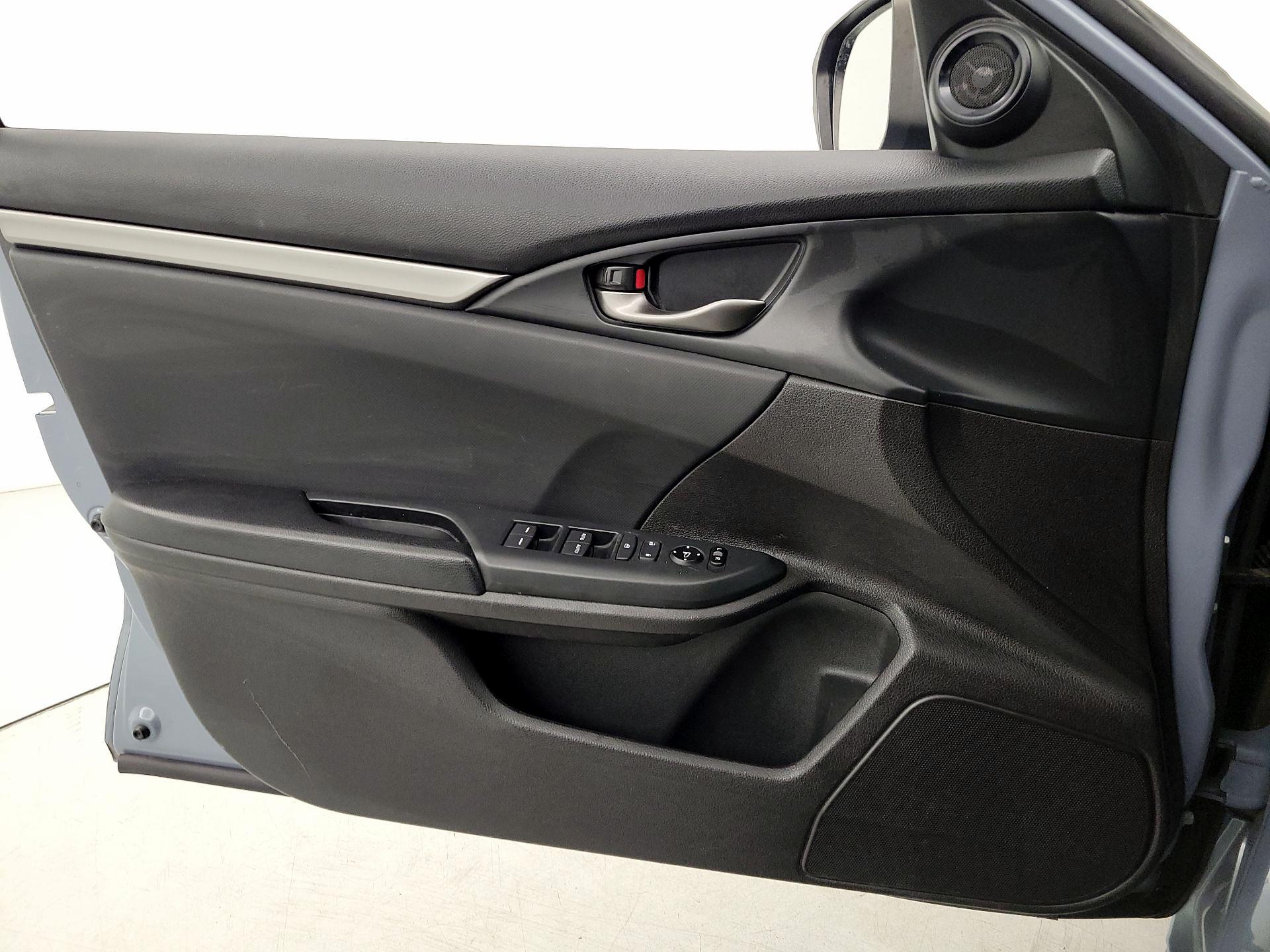 Thumbnail: 2020 Honda Civic - 12