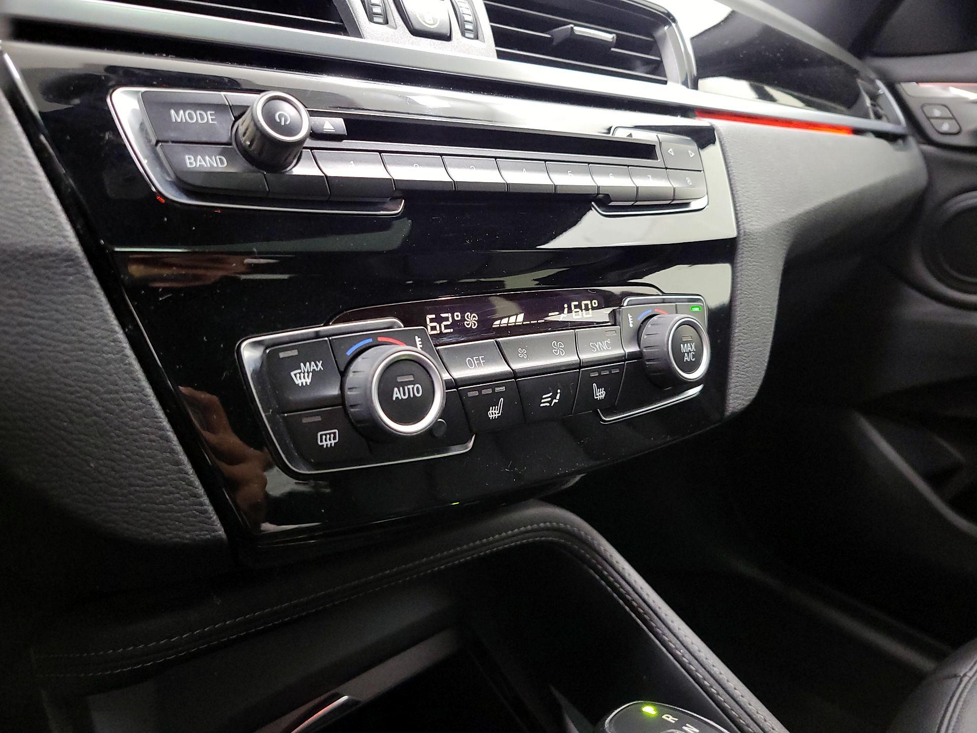 Thumbnail: 2017 BMW X1 - 17