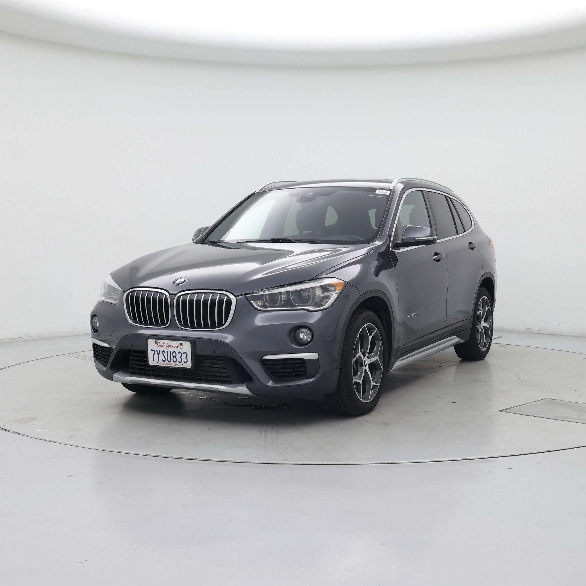 Thumbnail: 2017 BMW X1 - 4