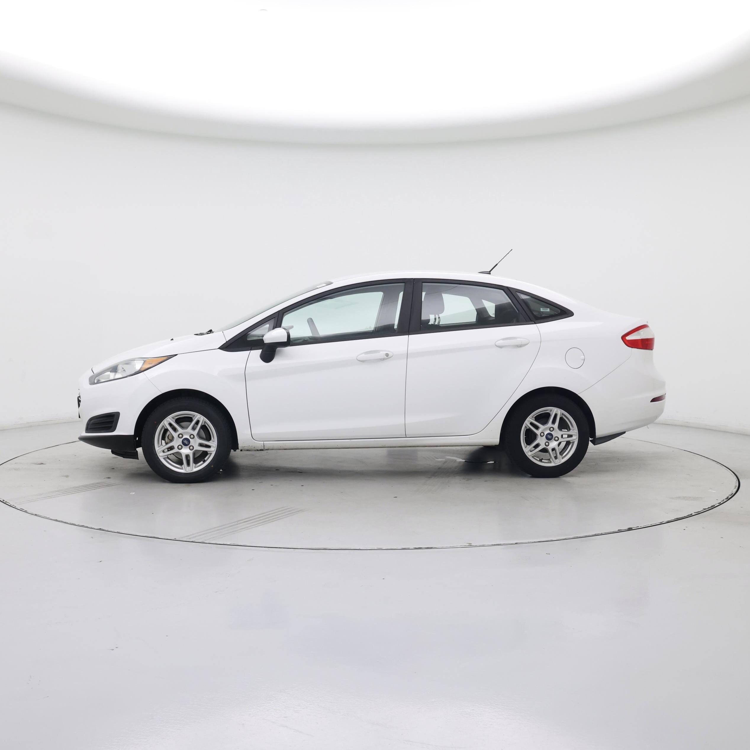 Thumbnail: 2019 Ford Fiesta - 3