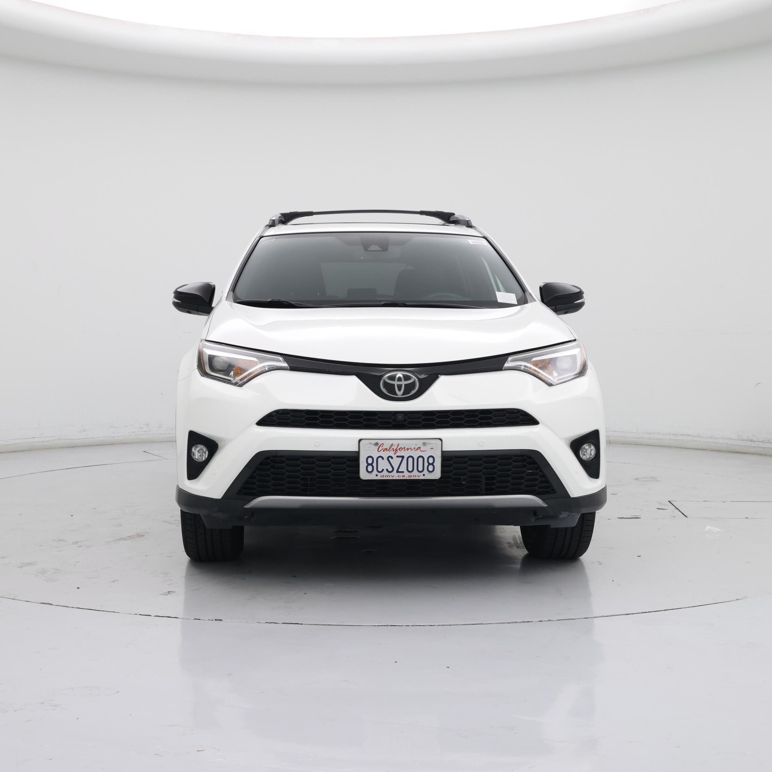 Thumbnail: 2018 Toyota RAV4 - 5