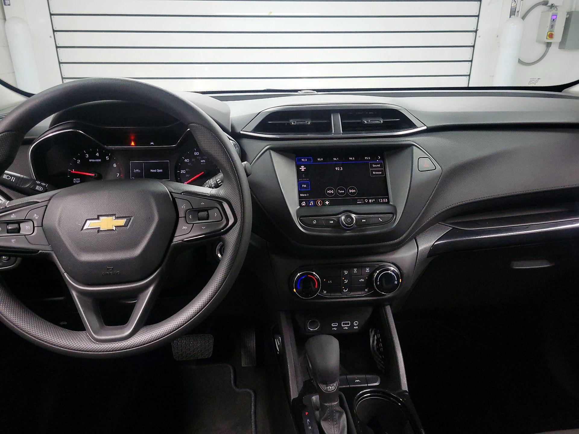 Thumbnail: 2023 Chevrolet TrailBlazer - 9
