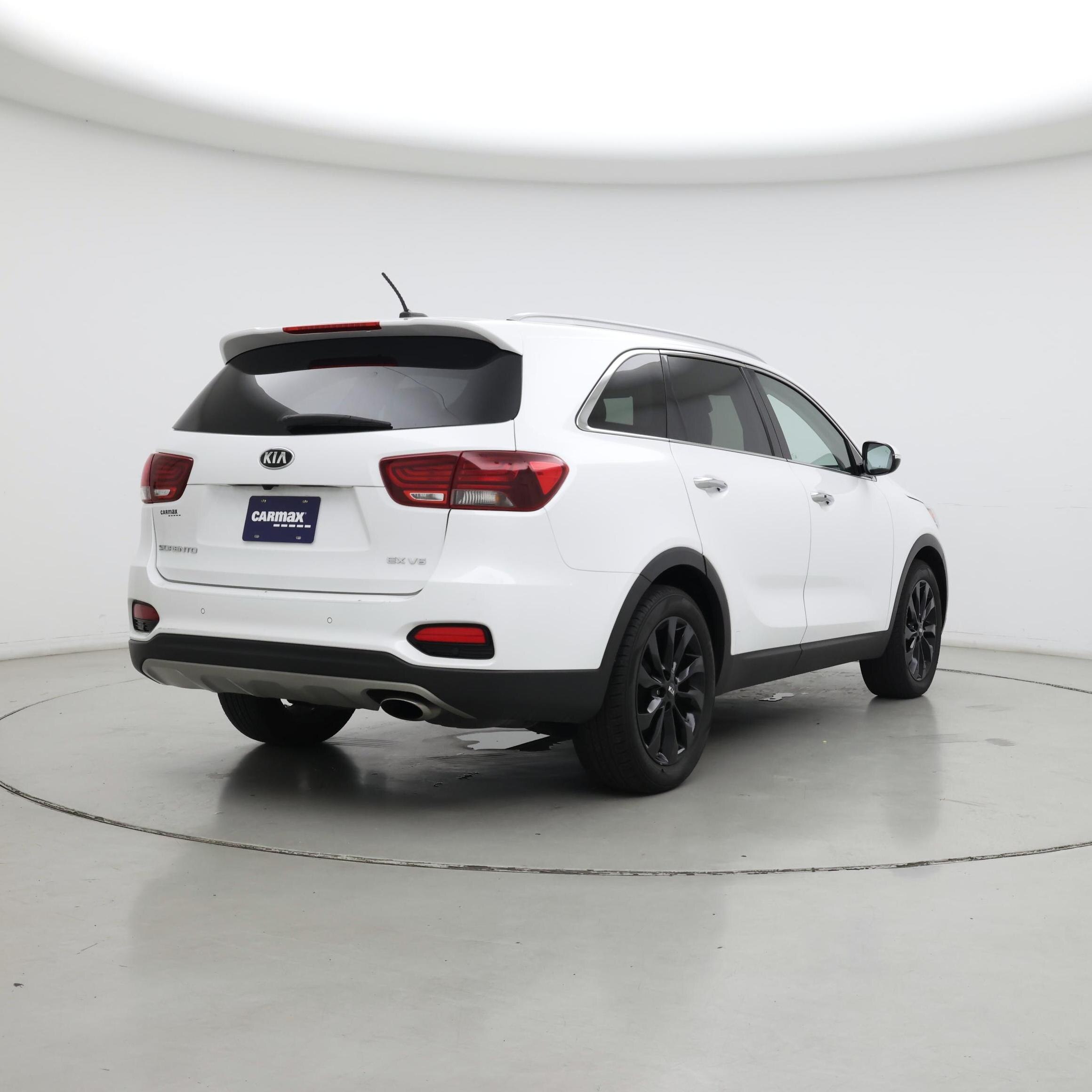 Thumbnail: 2020 Kia Sorento - 8
