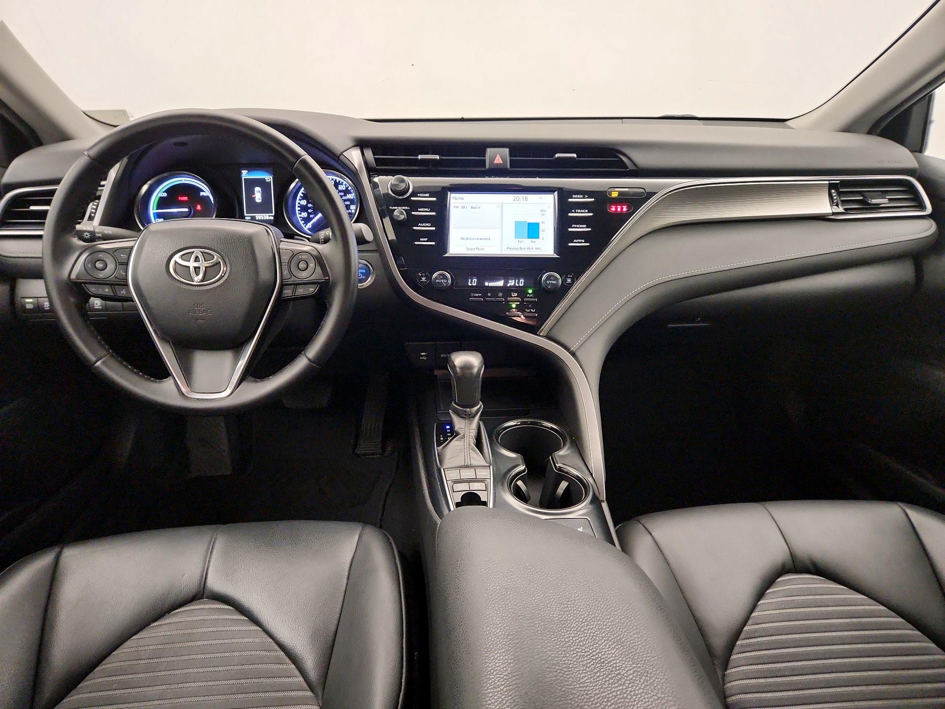 Thumbnail: 2019 Toyota Camry - 9