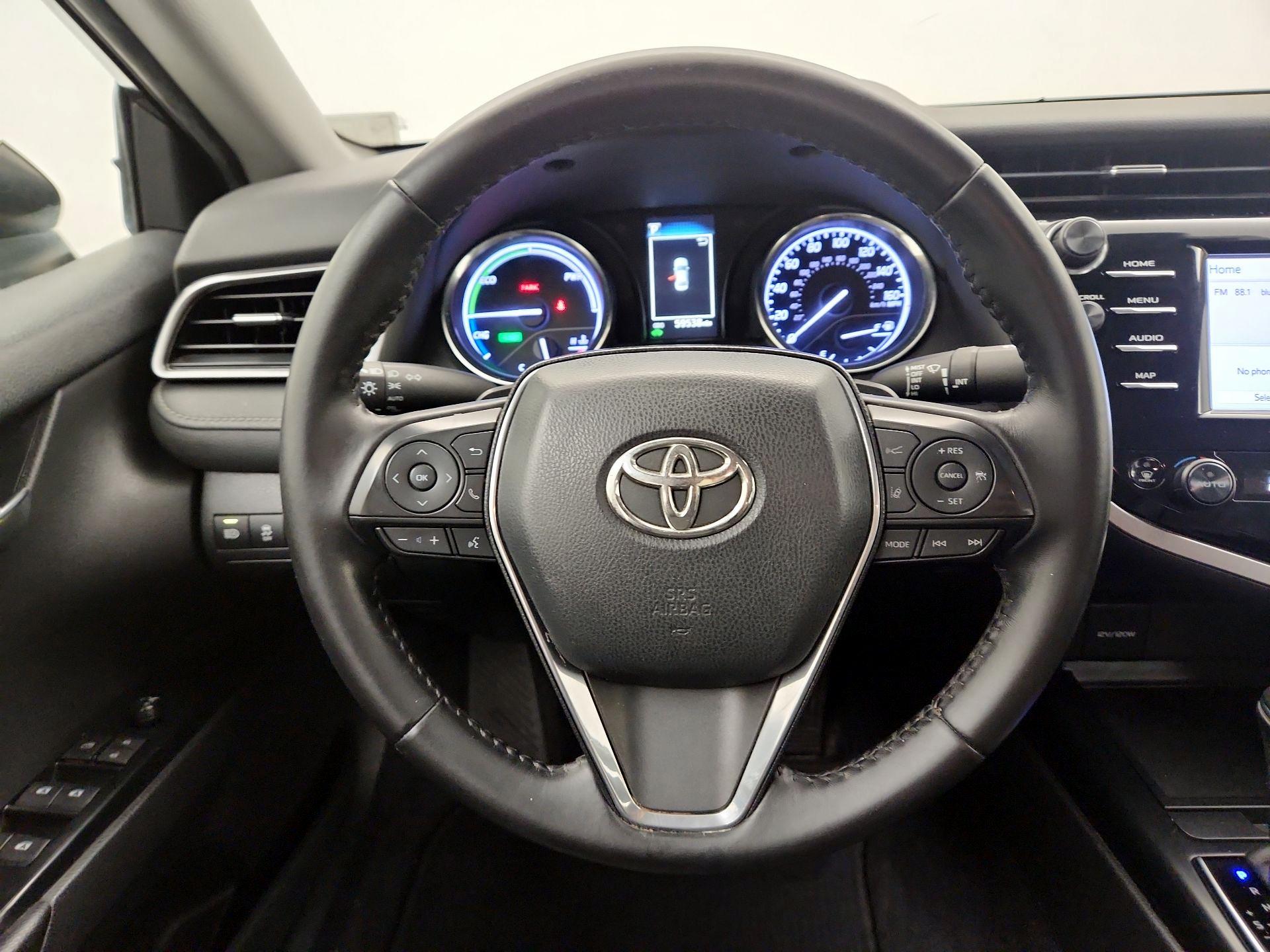 Thumbnail: 2019 Toyota Camry - 10