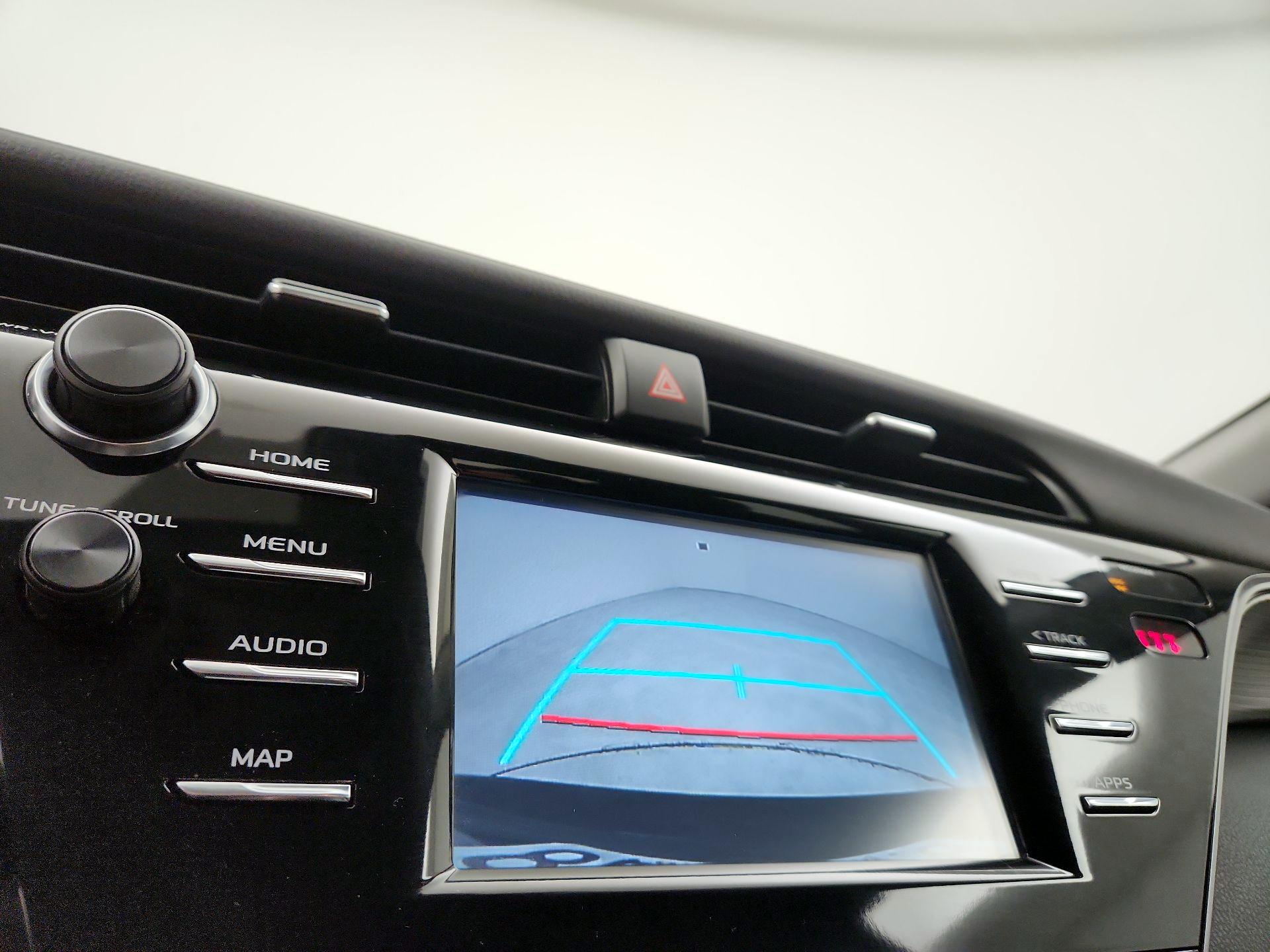 Thumbnail: 2019 Toyota Camry - 14