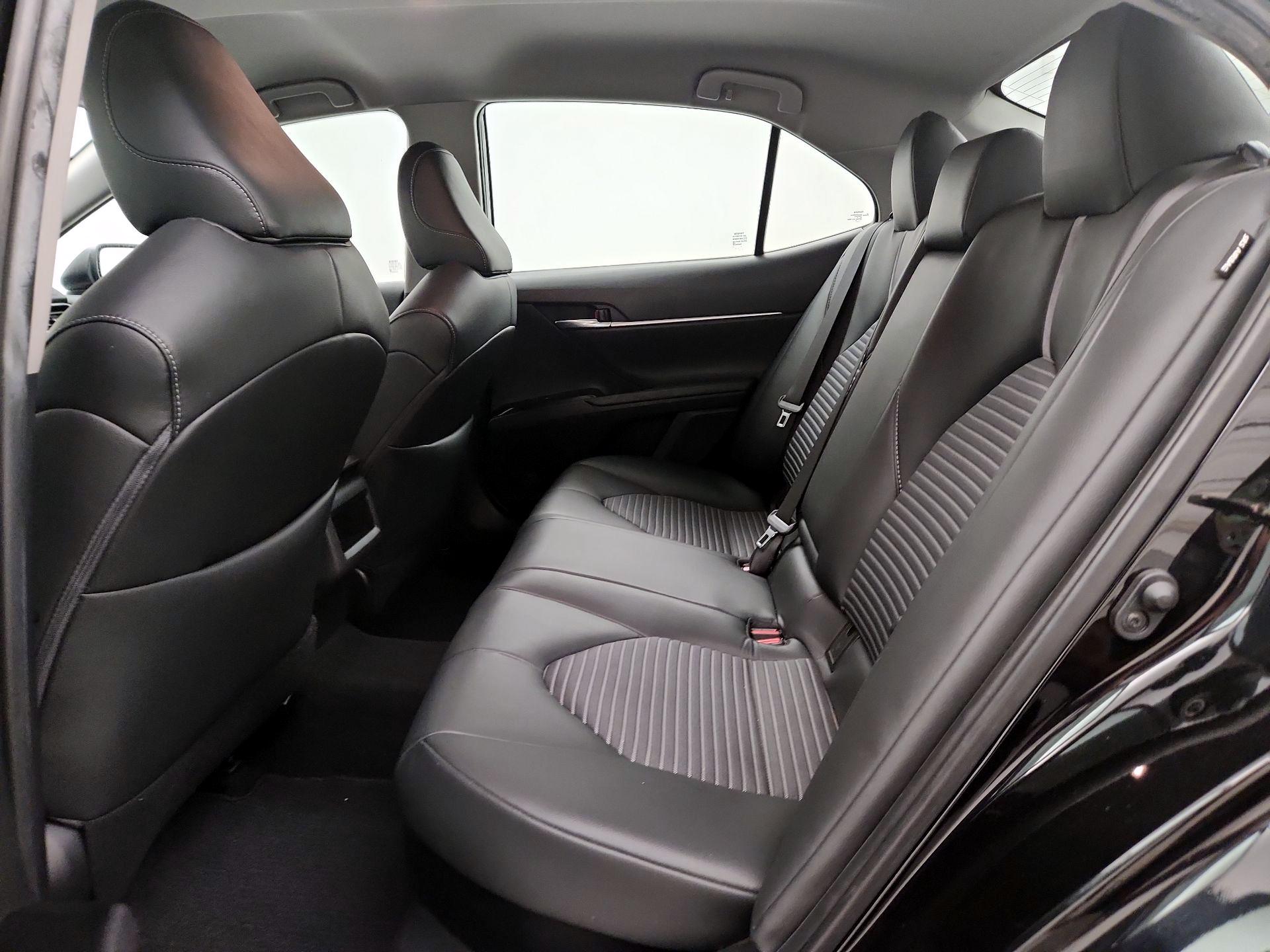 Thumbnail: 2019 Toyota Camry - 19