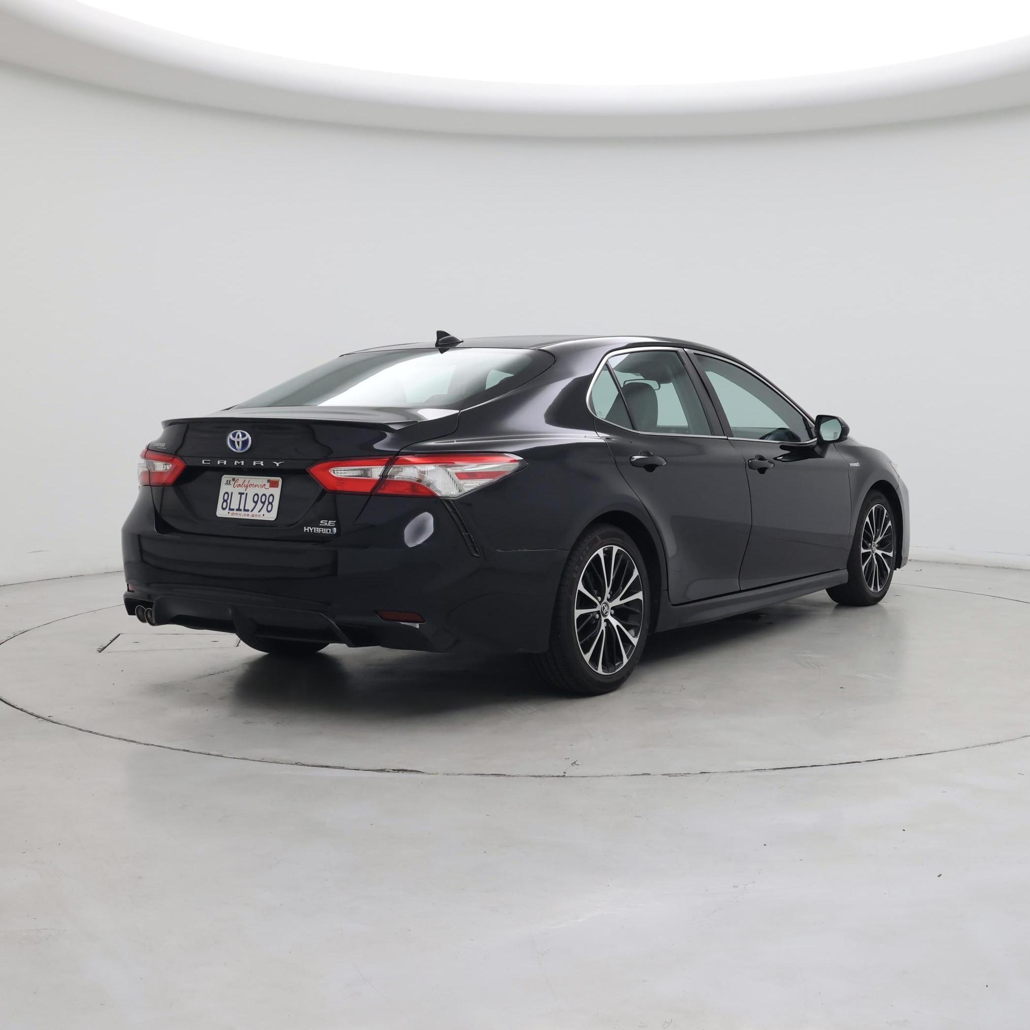 Thumbnail: 2019 Toyota Camry - 8