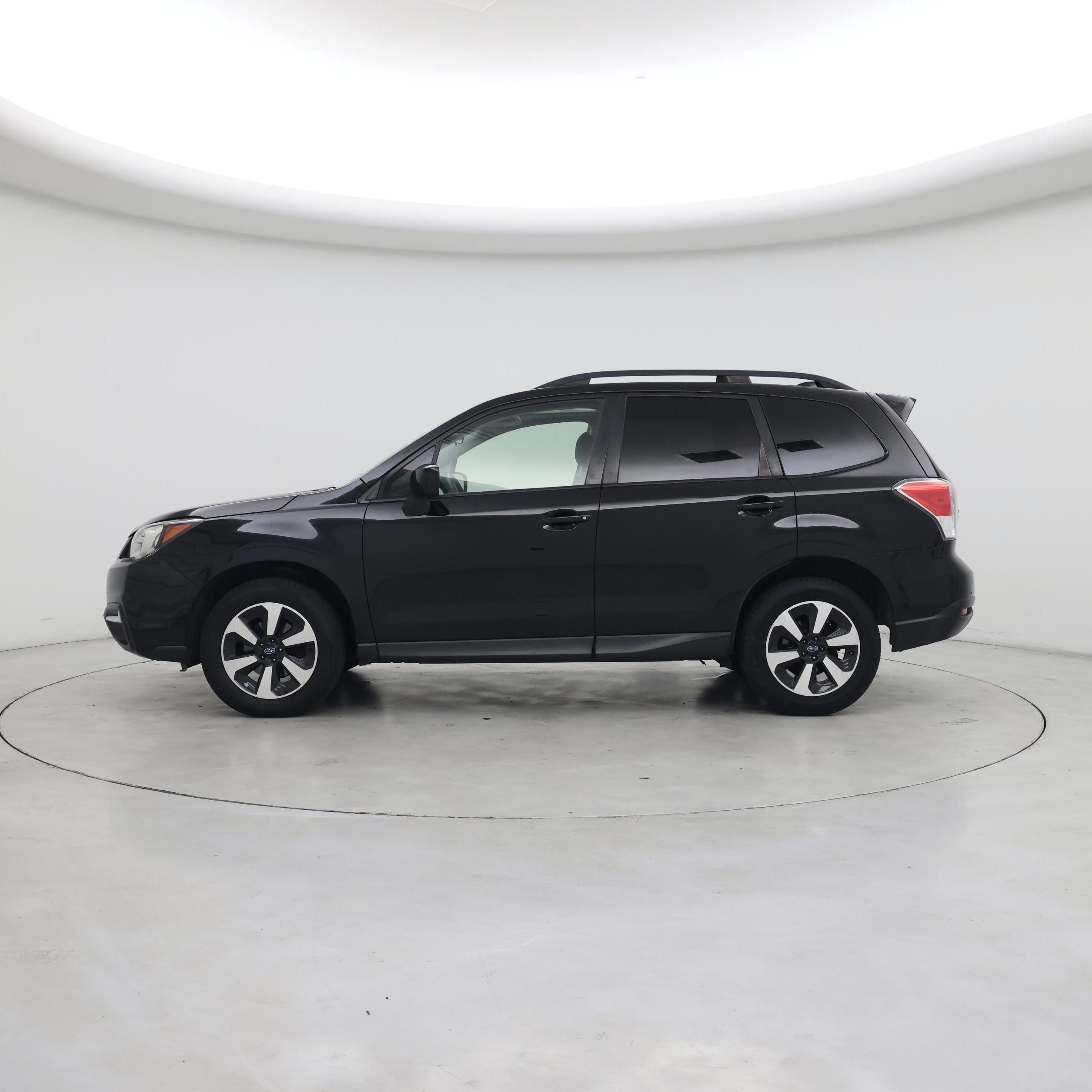 Thumbnail: 2017 Subaru Forester - 3