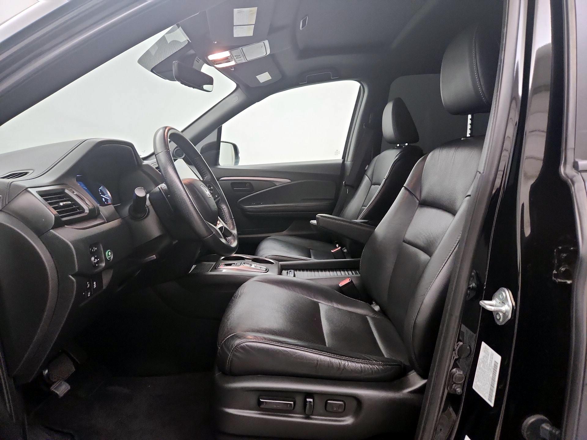 Thumbnail: 2022 Honda Passport - 11