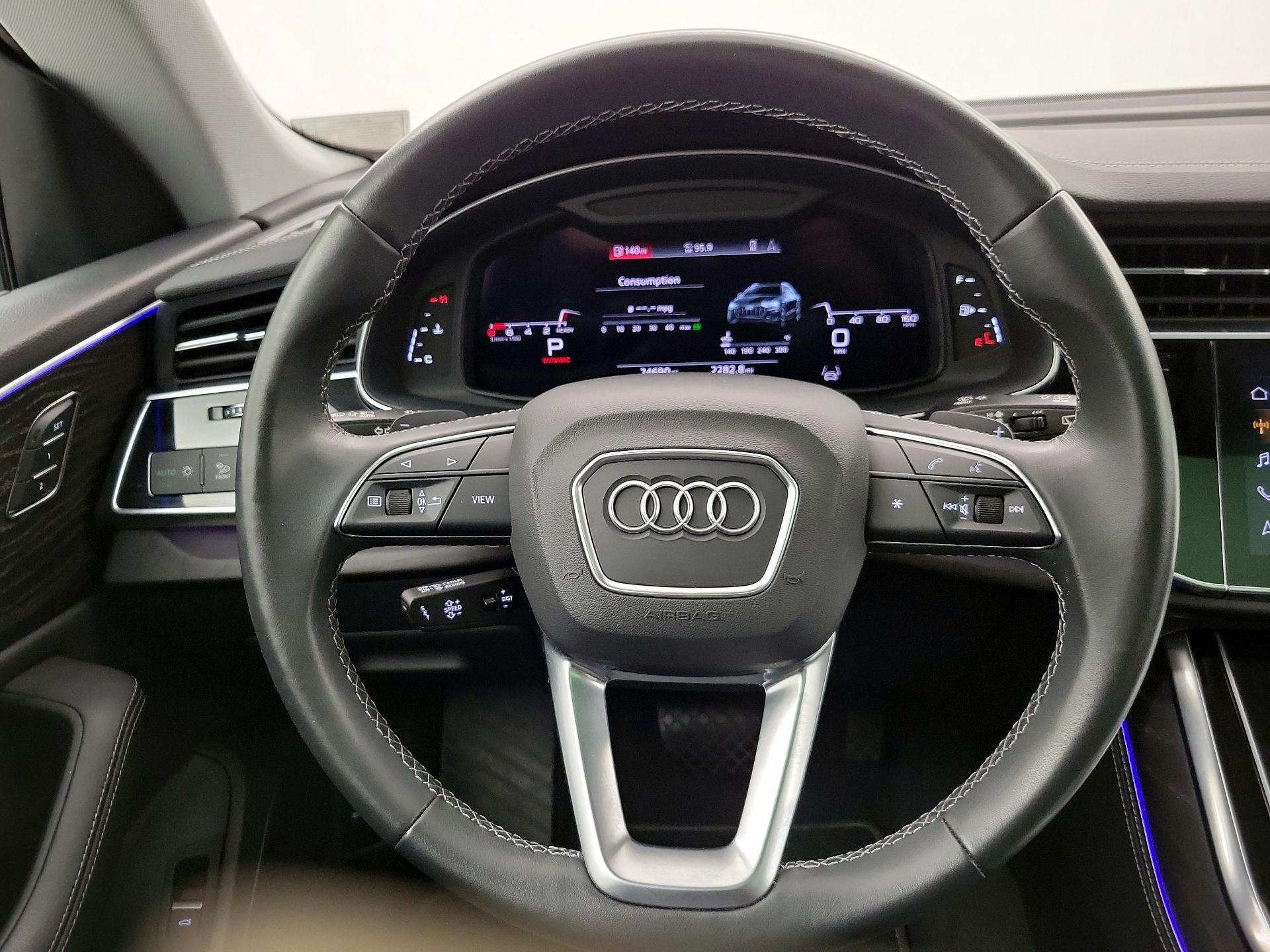 Thumbnail: 2023 Audi Q8 - 10