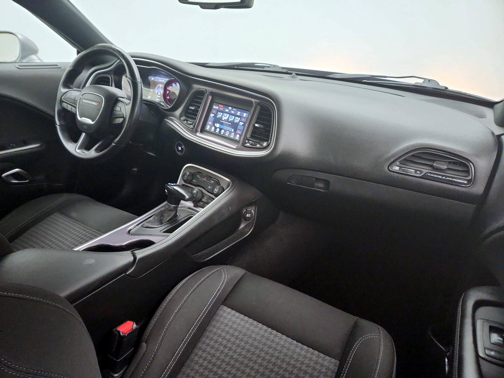 Thumbnail: 2018 Dodge Challenger - 9