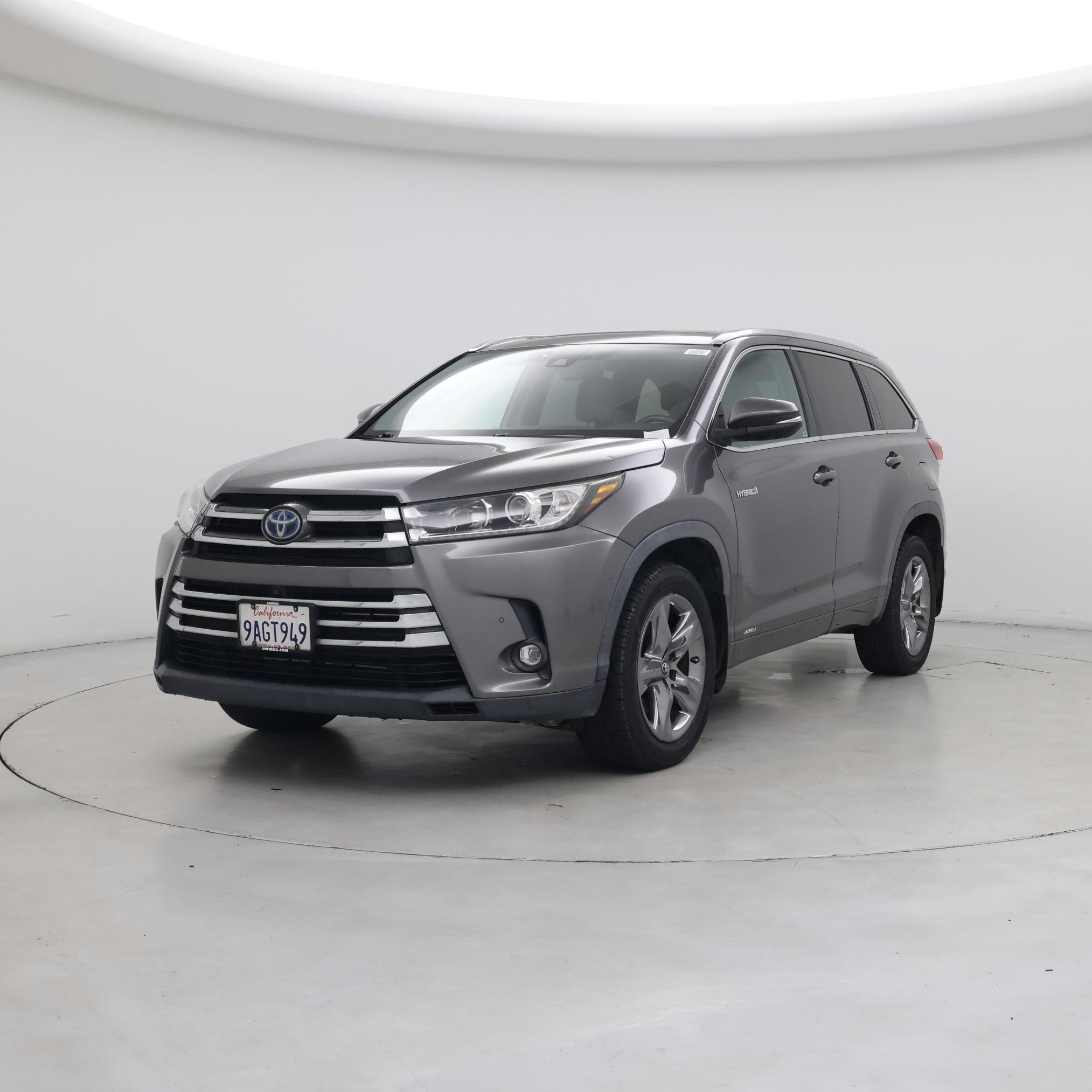 Thumbnail: 2019 Toyota Highlander - 4