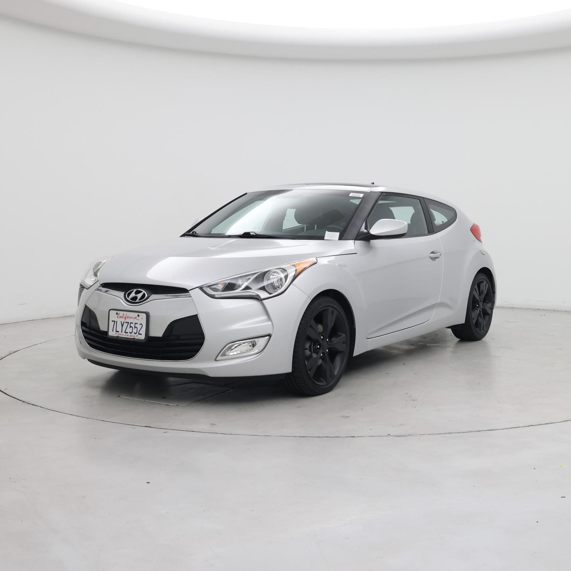 Thumbnail: 2016 Hyundai Veloster - 4