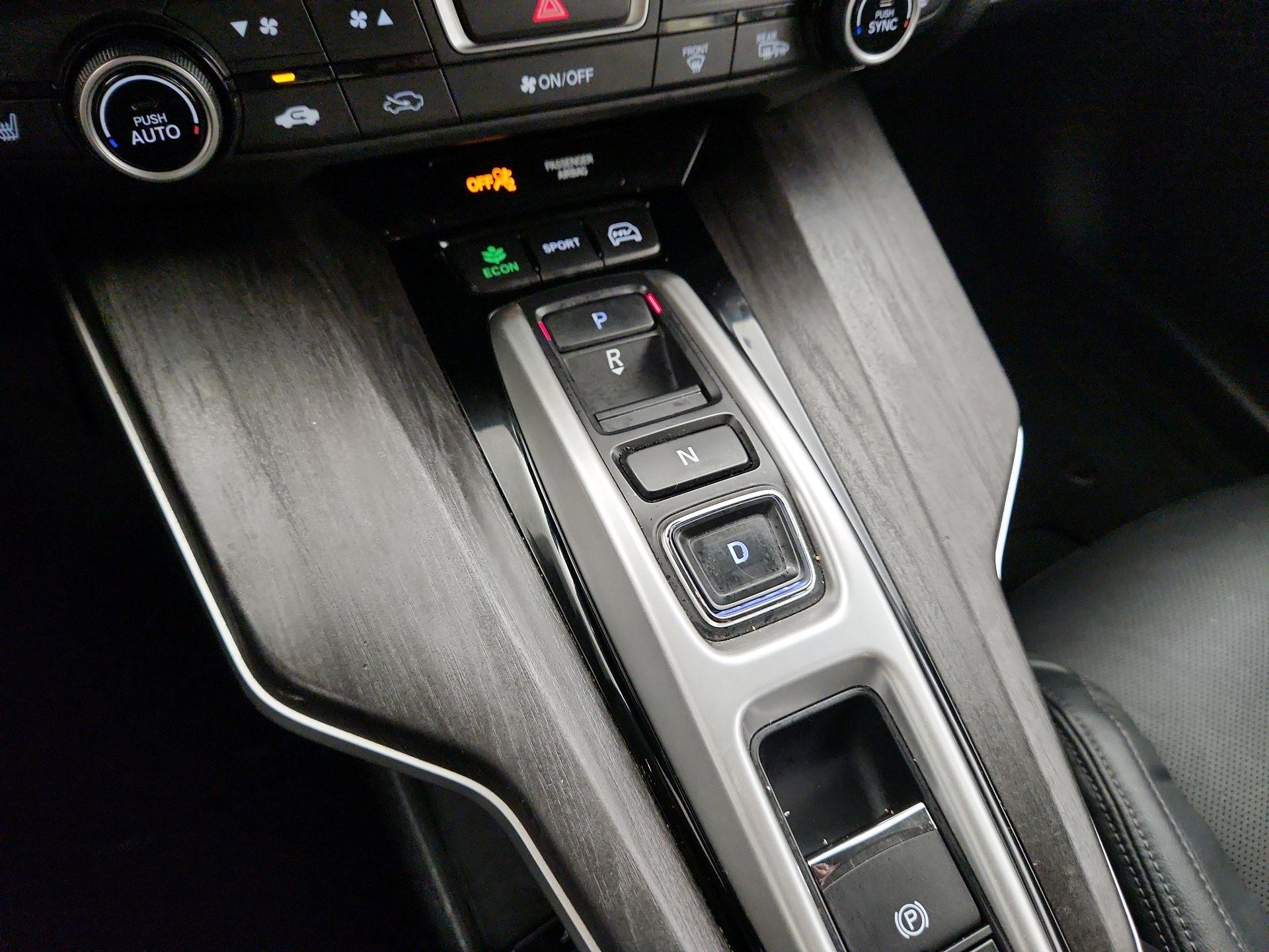 Thumbnail: 2019 Honda Clarity - 17