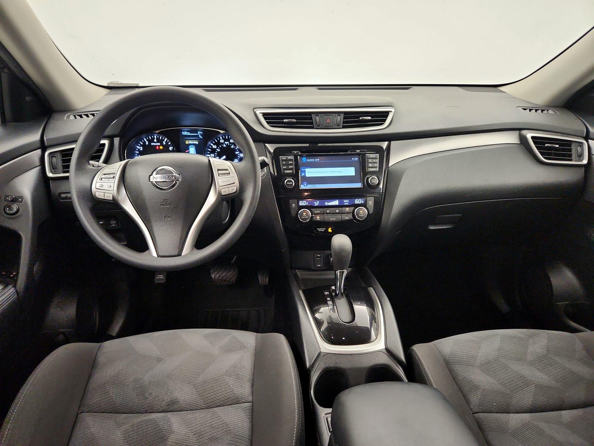 Thumbnail: 2016 Nissan Rogue - 9