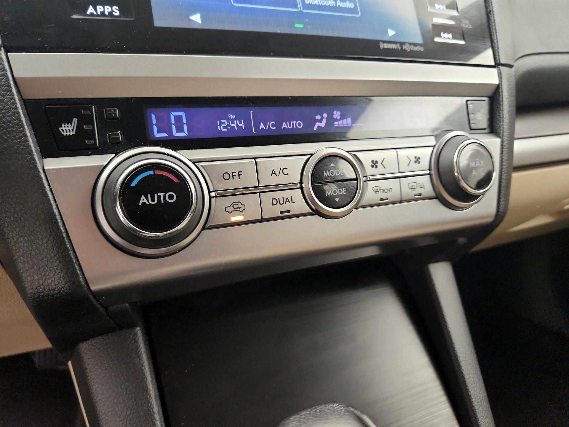 Thumbnail: 2015 Subaru Outback - 16