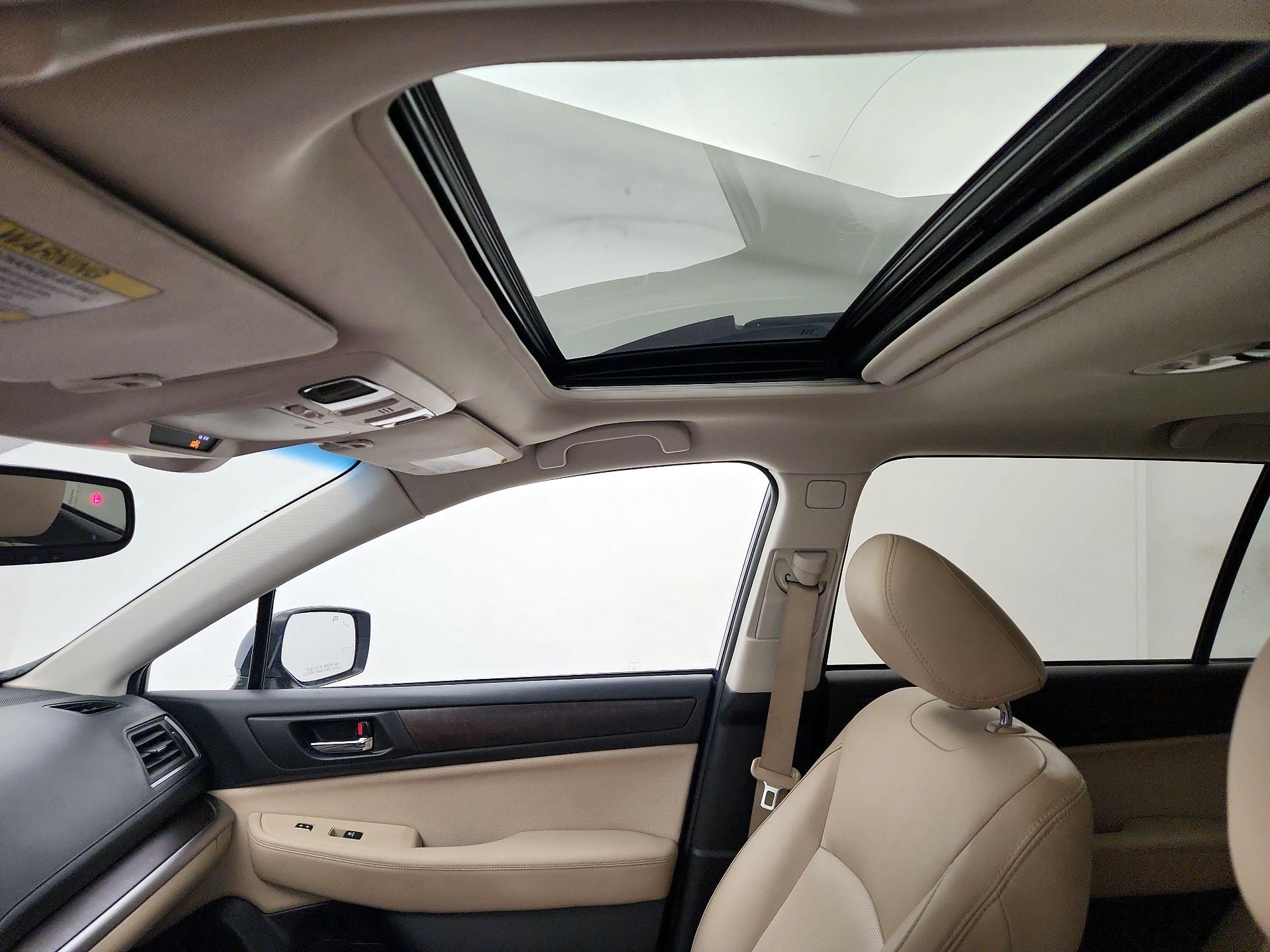 Thumbnail: 2015 Subaru Outback - 19